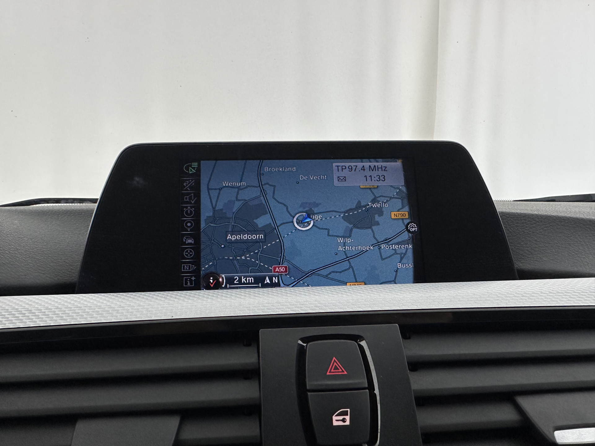 BMW 3-serie Touring 318d High Executive M-Sportpack Aut. *FULL-LEATHER | HEATED-SPORTSEATS | NAVI-FULLMAP | ECC | PDC | CRUISE | 18''ALU*