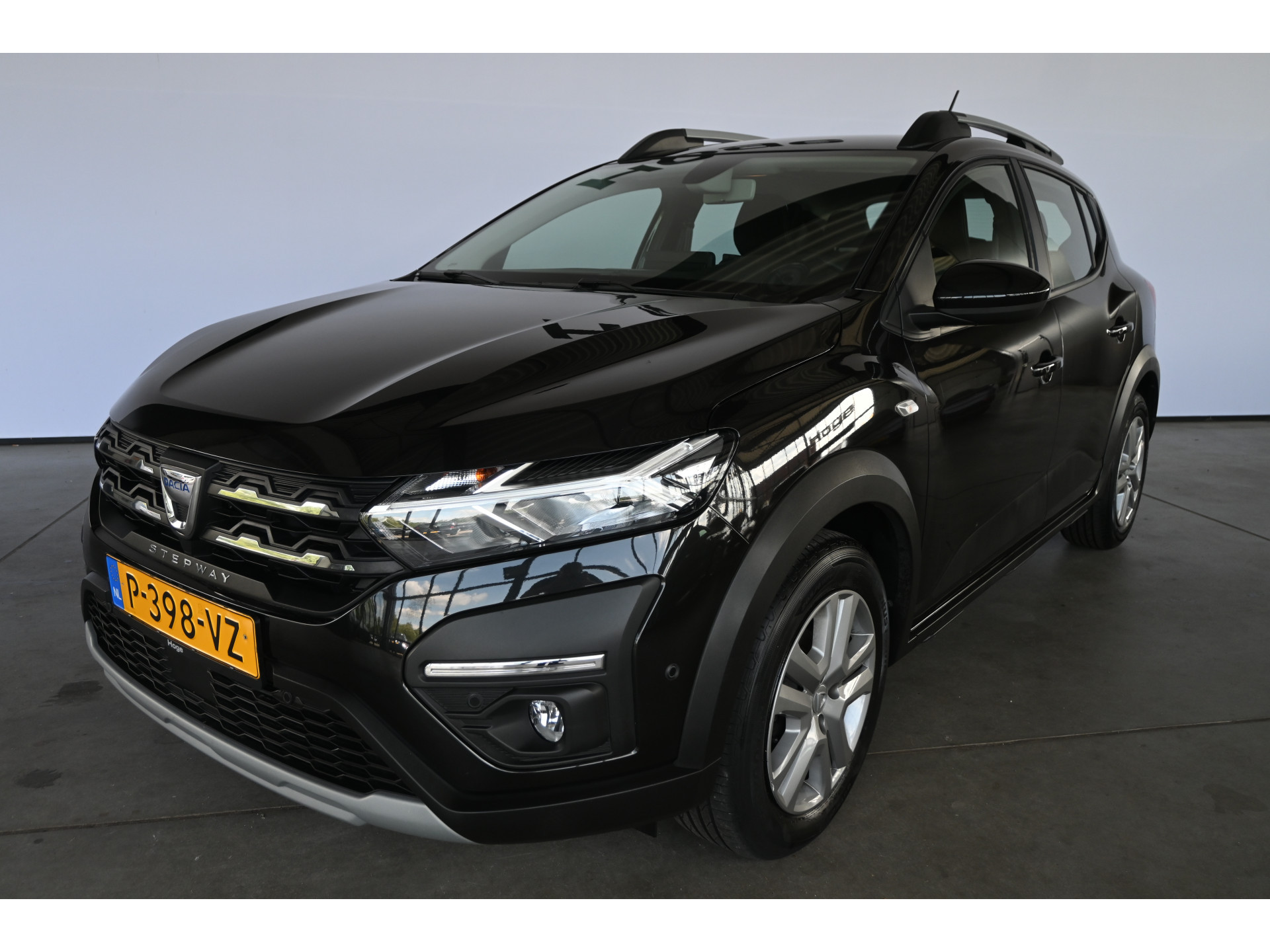 Dacia Sandero Stepway 1.0 TCe 90 Comfort Automaat Airco Cruise Pdc Navigatie 1e Eigenaar Inruil Mogelijk!