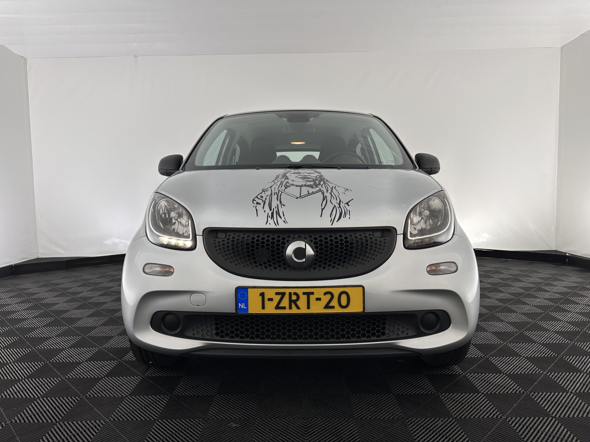 Smart forfour 1.0 Essential Edition *AIRCO | CRUISE | COMFORTSEATS | RADIO-MP3*