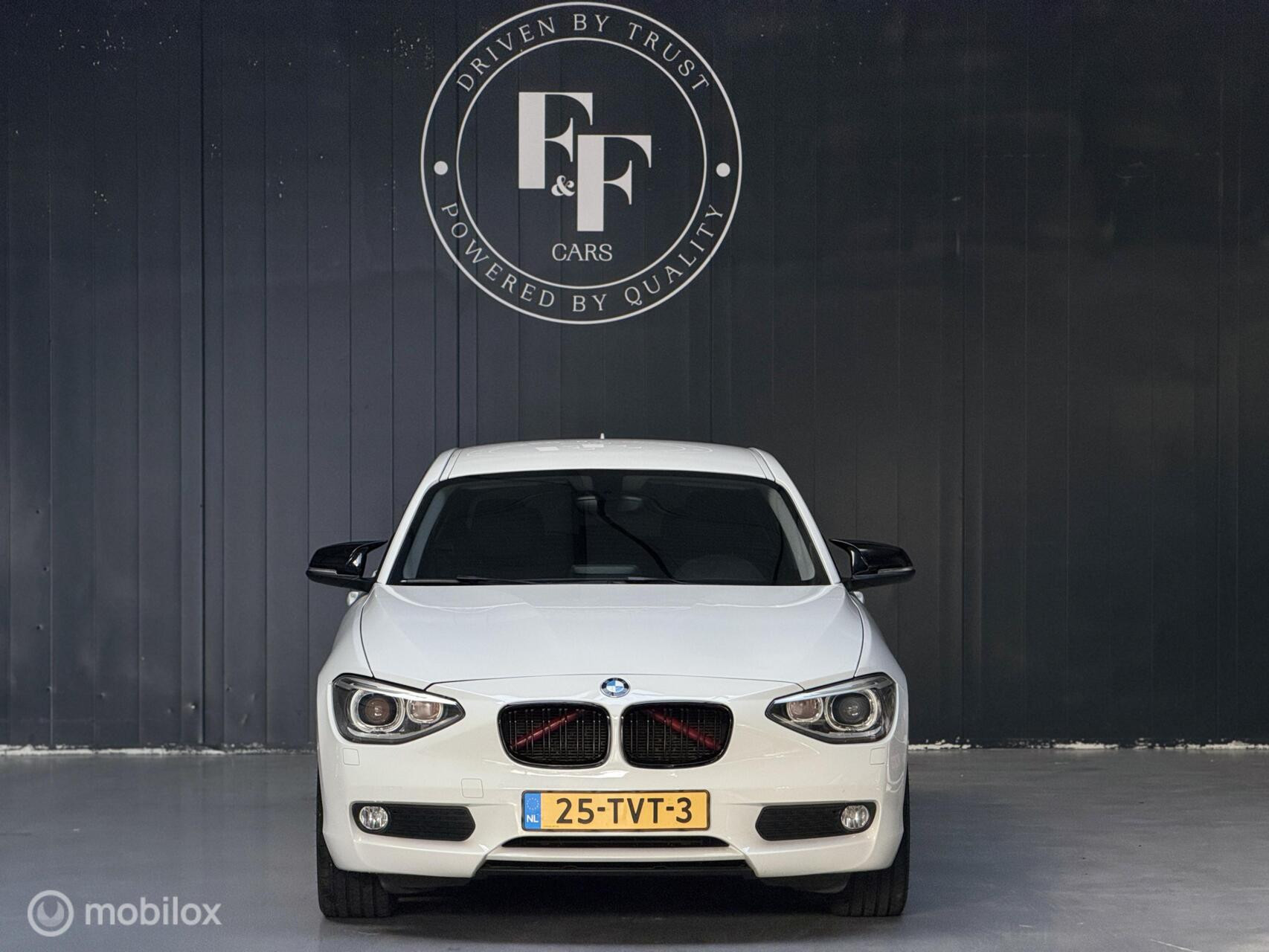 BMW 1-serie 116i | Automaat | Nieuwe ketting | NAP |Trekhaak