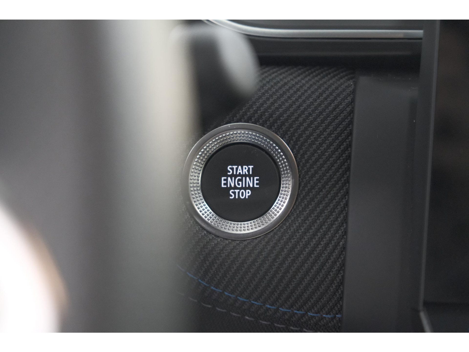 Renault Captur 1.8 E-Tech full hybrid 160 esprit Alpine | Rondom Camerazicht | Adaptieve Cruise Control | Navigatie