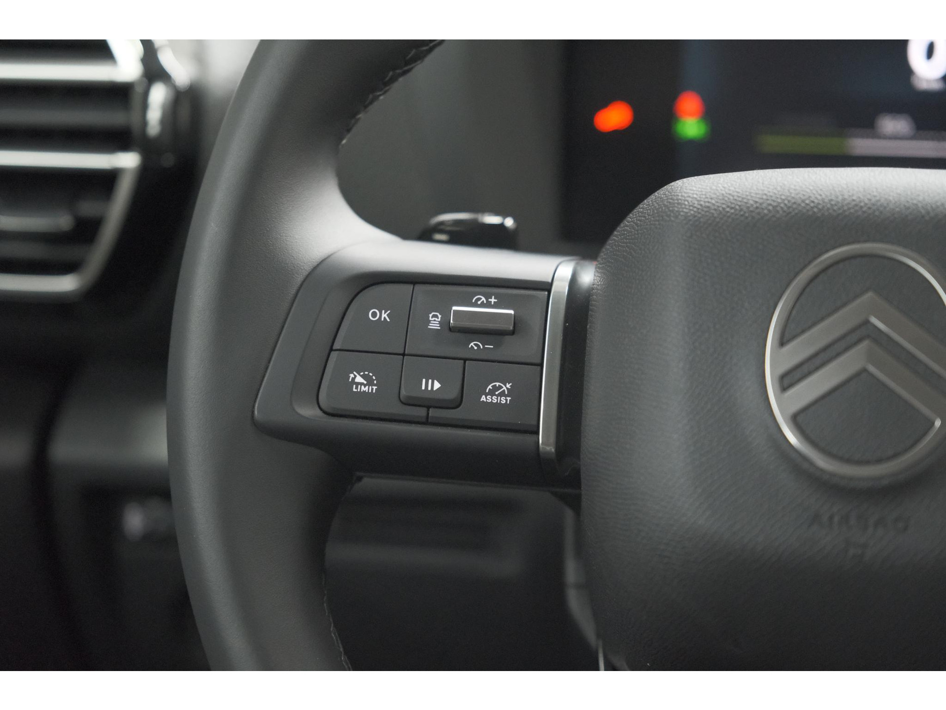 Citroen C4 1.2 Hybrid 145pk Max | 360 Camera | Adaptieve Cruise Control | Navigatie | Apple Carplay