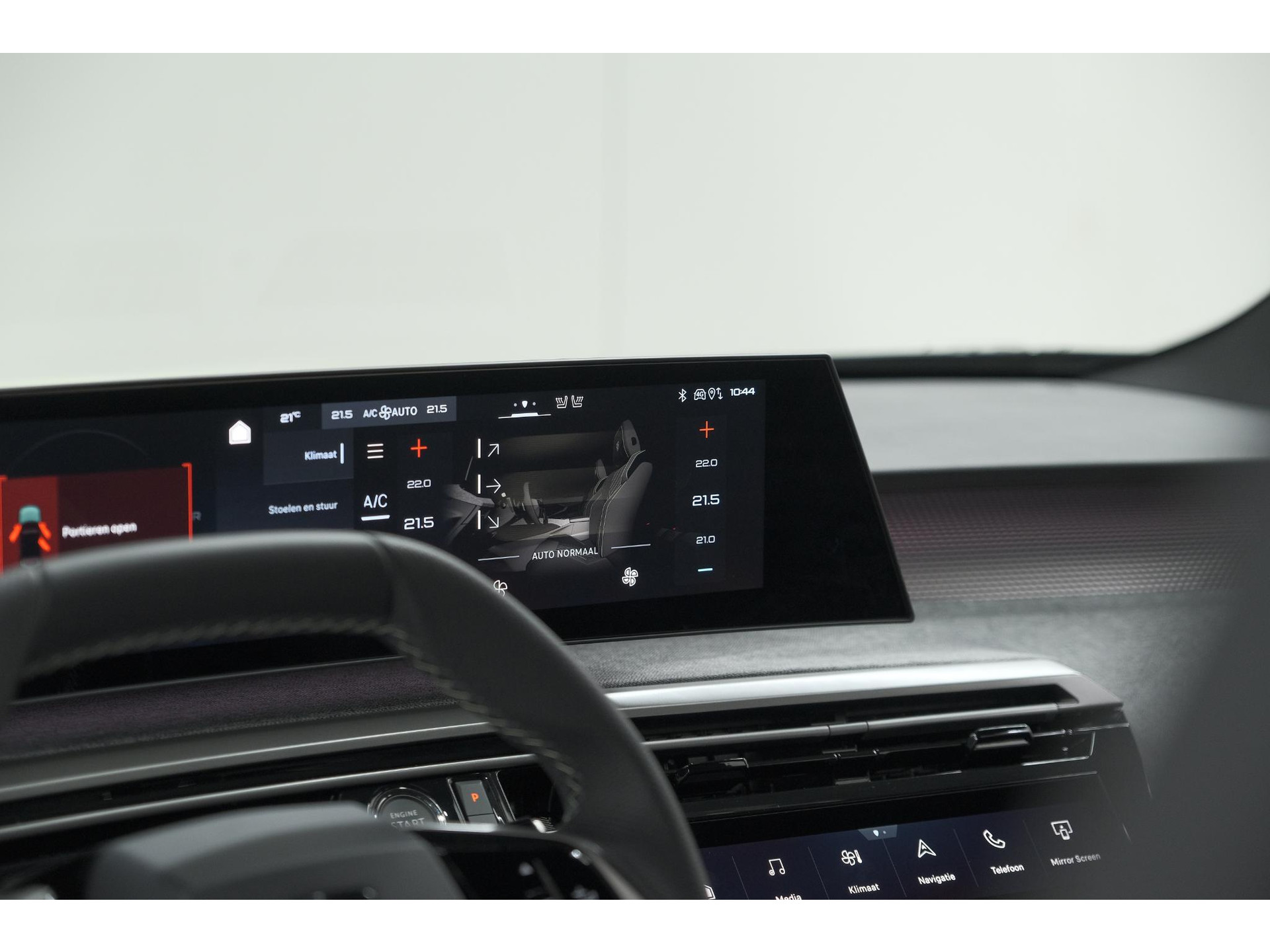 Peugeot 3008 1.2 Hybrid 136 GT | Pack Winter | Camera | Adaptieve Cruise Control | Elektrische Kofferklep