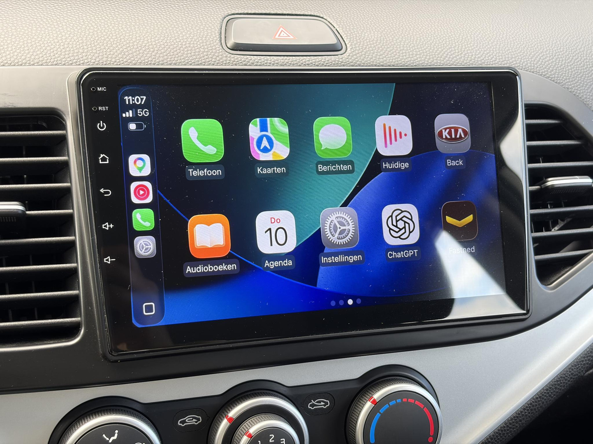 Kia Picanto 1.0 CVVT ComfortLine ✓Carplay✓Airco✓Navi✓5 Deurs✓4 Elekt Ramen✓Bj 10-2015✓Zeer Zuinig✓N.A.P✓Nieuwe Apk bij Aflevering