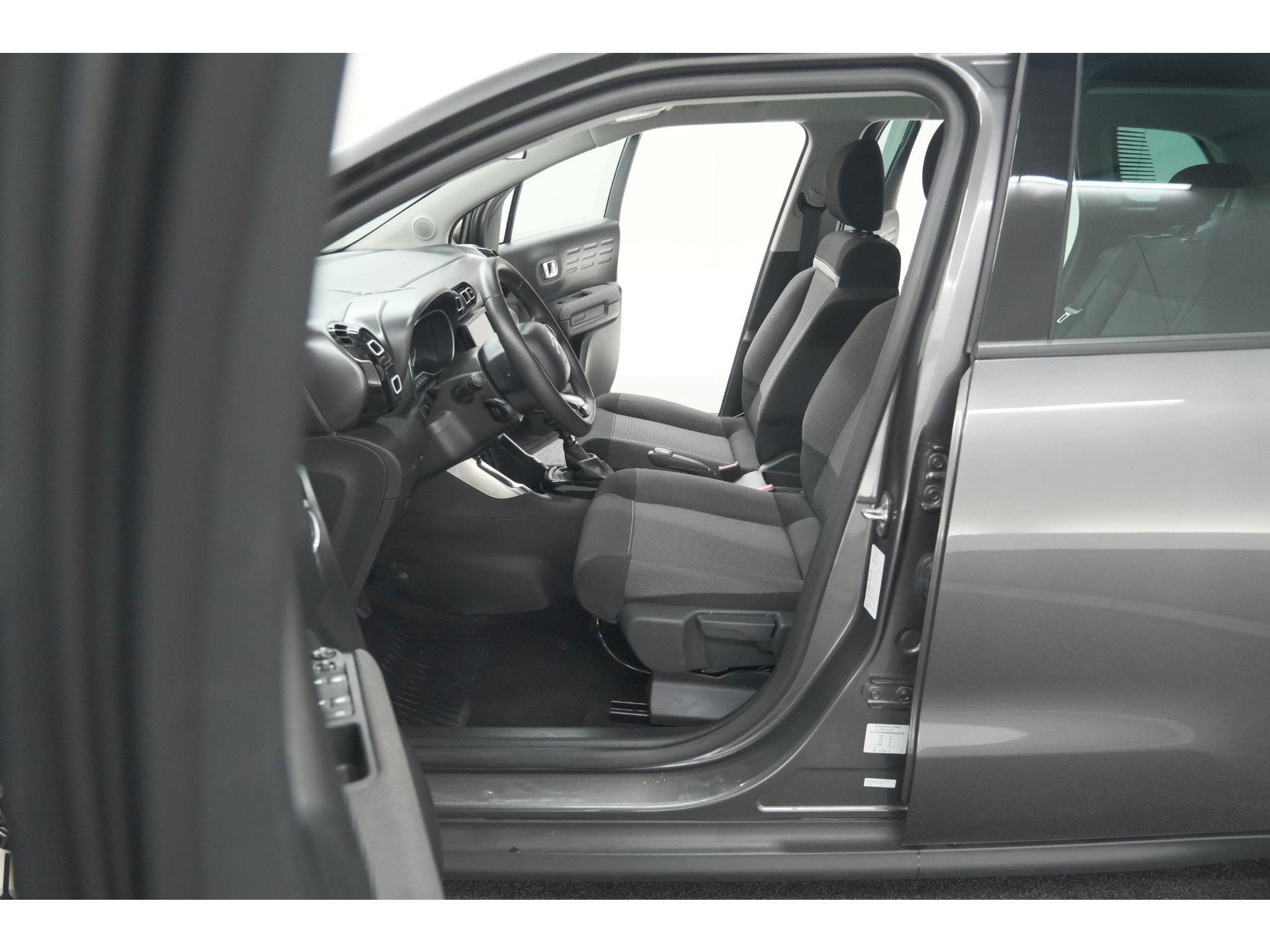 Citroen C3 Aircross PureTech 110 Feel | Parkeersensoren | Navigatie | Apple Carplay