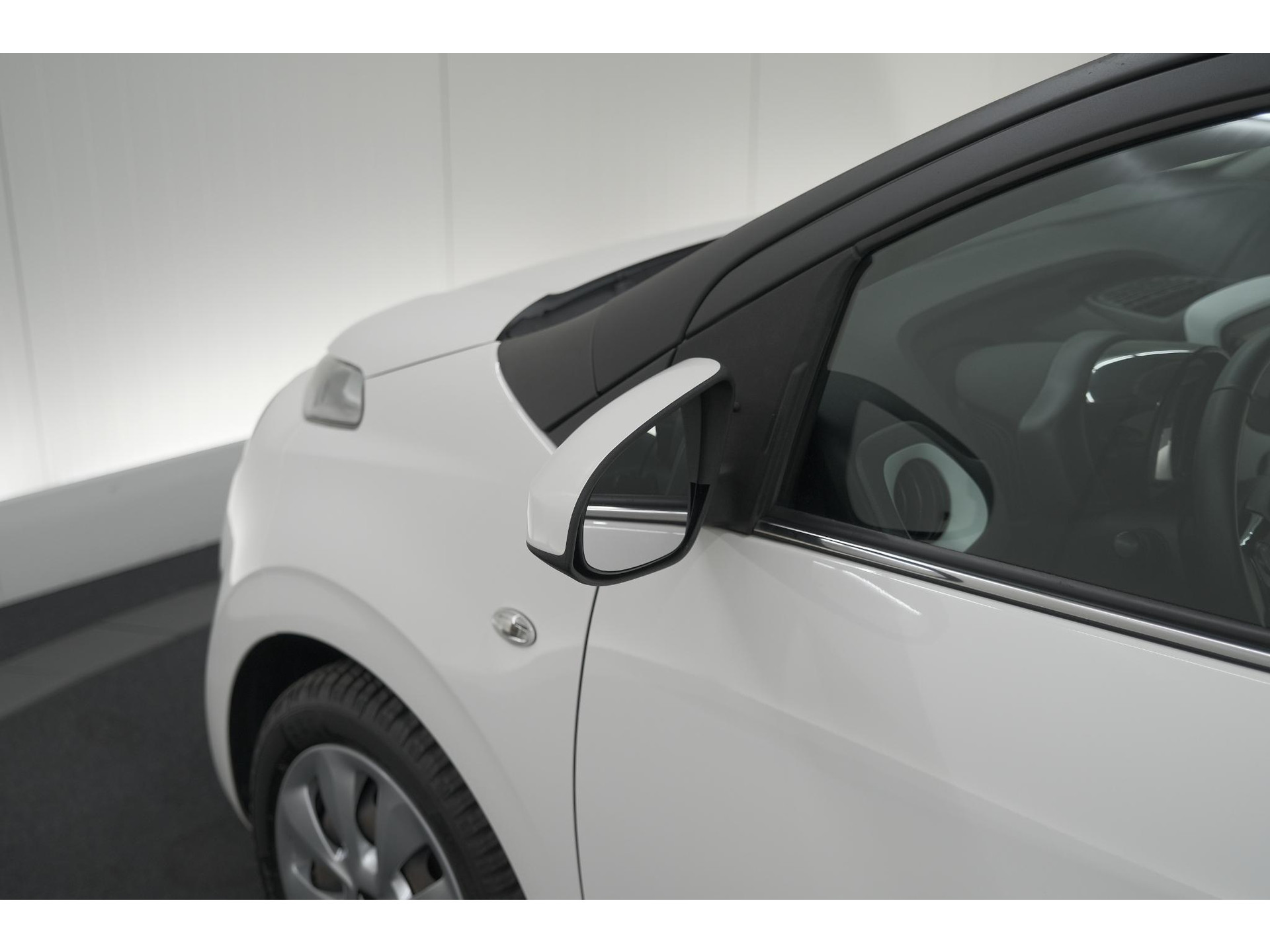 Citroen C1 1.0 VTi Feel | Bluetooth | Airco | Privacy Glas | 5 Deurs