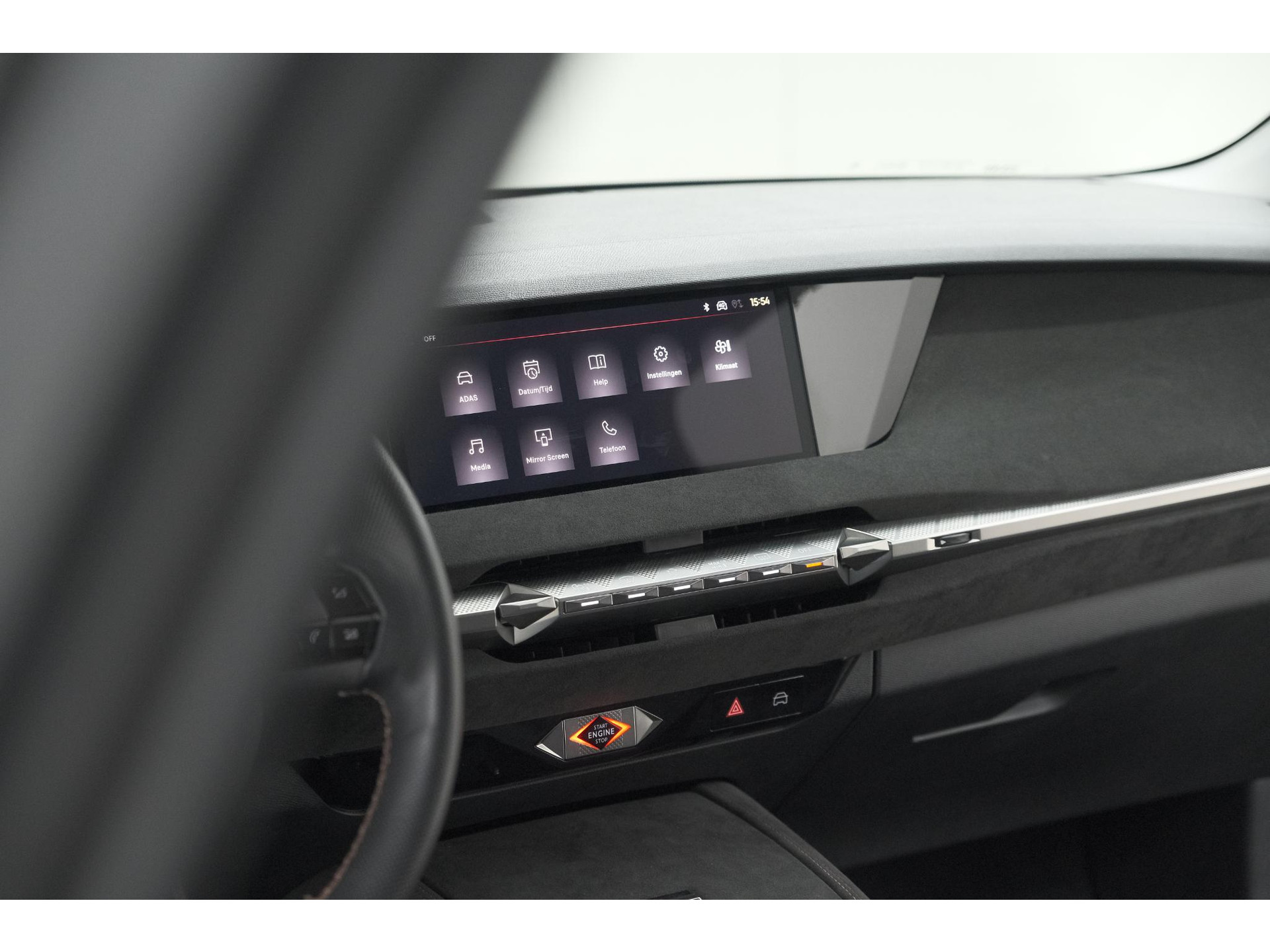 DS 4 PureTech 130 EAT8 Performance Line | Camera | Apple Carplay | Alcantara® bekleding | Parkeersensensoren