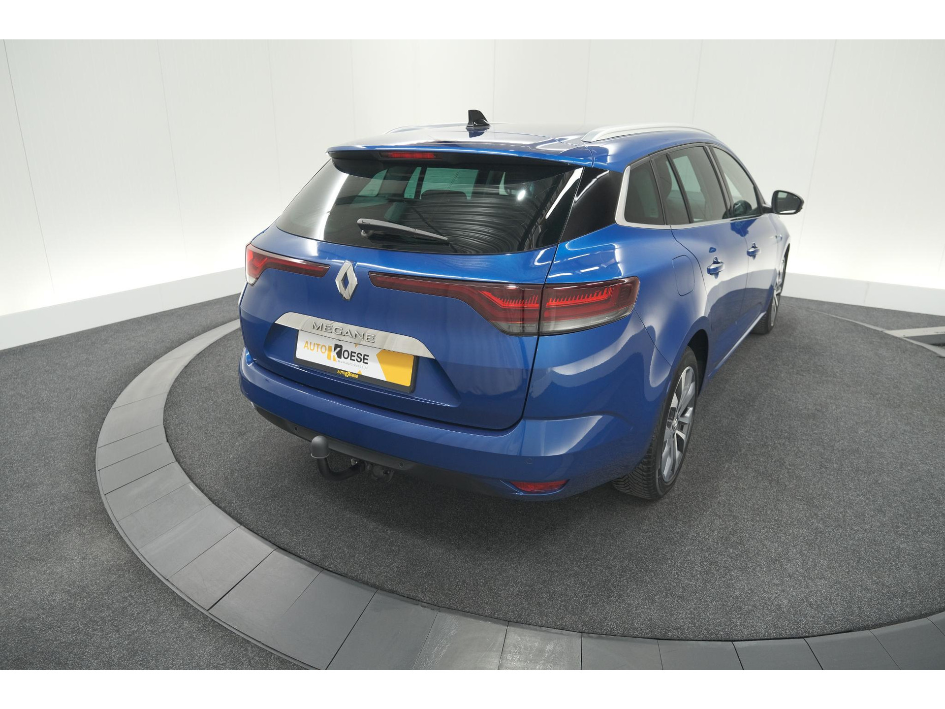 Renault Mégane Estate TCe 140 EDC Techno | Trekhaak | Camera | Navigatie | 9.3 Inch Groot Scherm