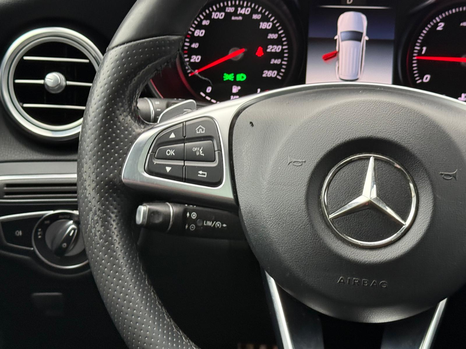 Mercedes-Benz GLC-klasse 220 d 4MATIC Premium Plus | 3/6/12MND GARANTIE | LED | CARPLAY | PANODAK | CRUISE | NAVI | TREKHAAK |
