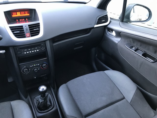 Peugeot 207 1.4 - V E R K O C H T