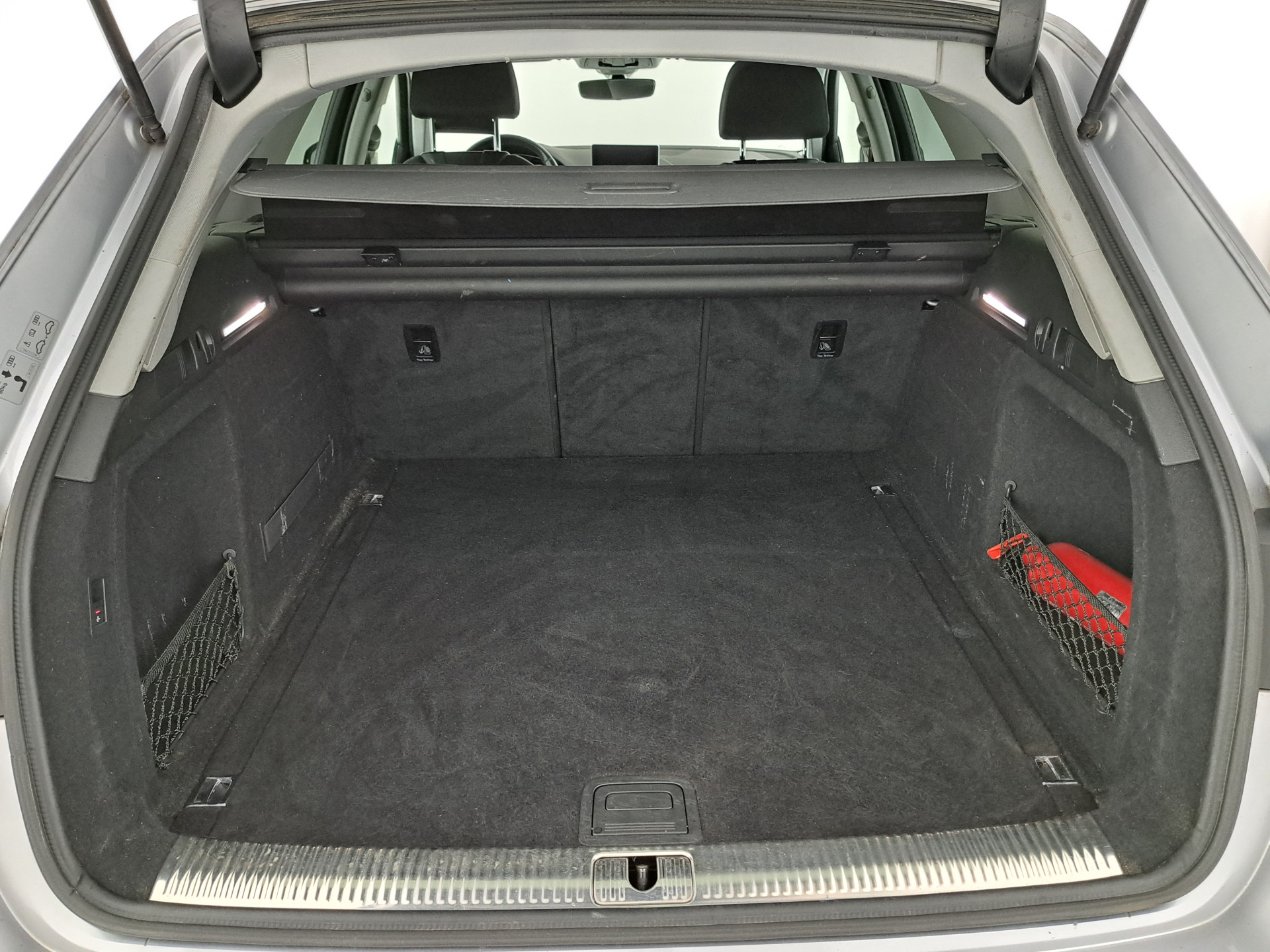 Audi A4 Avant 2.0 TDI Ultra Sport Pro Line S (INCL-BTW) Aut. *DIGI-COCKPIT | FULL-LED | NAVI-FULLMAP | HEATED-SPORTSEATS | ECC | KEYLESS | SHIFTPADDLES | CRUISE | TOWBAR | 17"ALU*