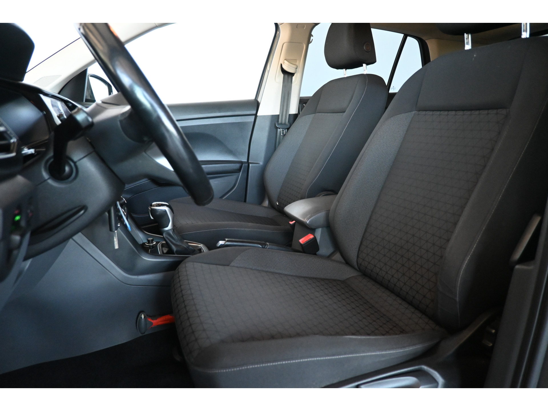 Volkswagen T-Cross 1.0 TSI Life Clima Adaptieve Cruise Carplay PDC Stoelverwarming 1e Eigenaar! Inruil Mogelijk!