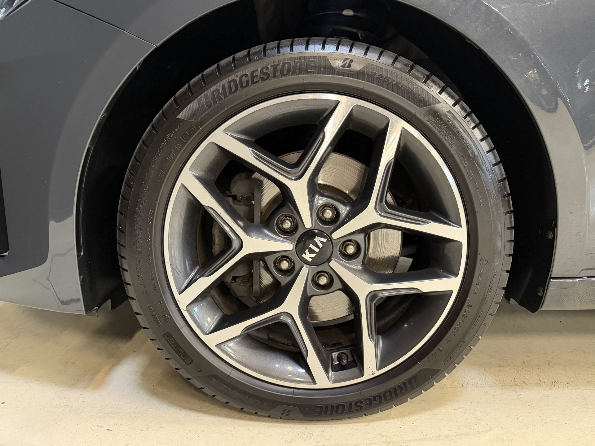 Kia Ceed Sportswagon 1.0 T-GDi GT-Line | Panoramadak | Dealer onderhouden | Camera | Afn. Trekhaak | Stoel/stuurverwarming | Carplay