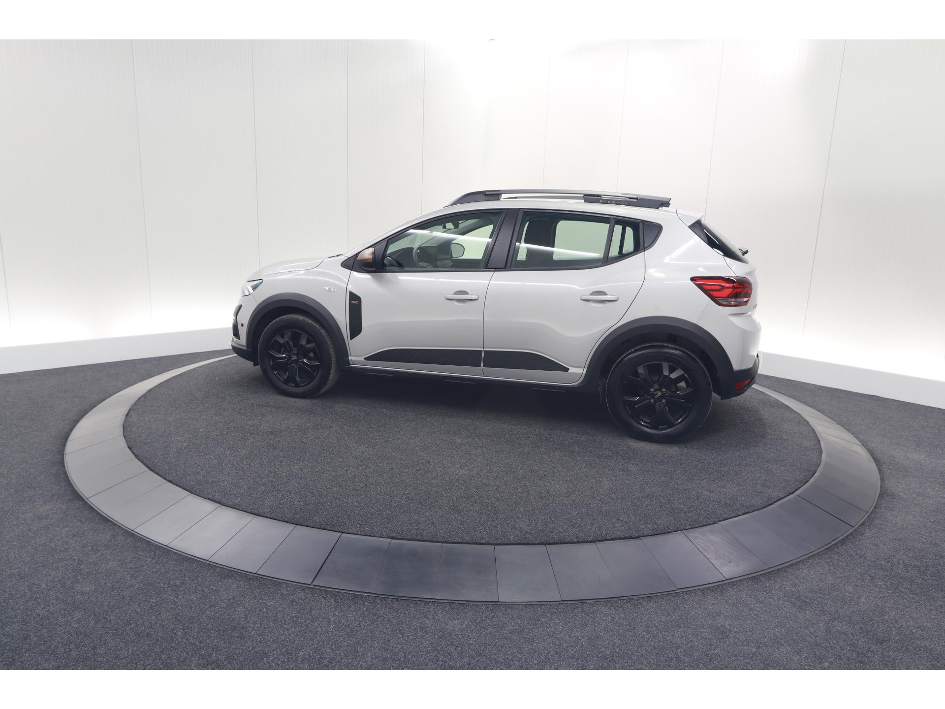 Dacia Sandero Stepway TCe 90 Extreme | Camera | Dodehoekdetectie | Navigatie | Apple Carplay