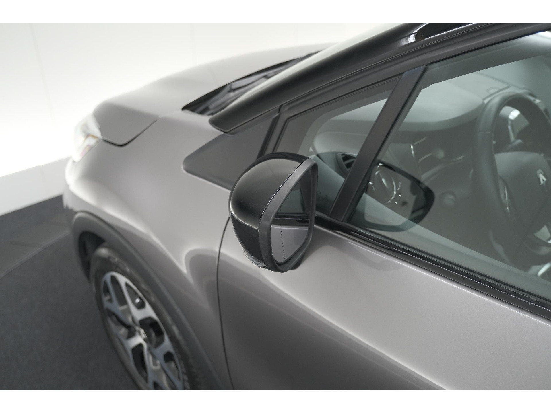 Renault Captur TCe 150 EDC Intens | Camera | Dodehoekdetectie | R-Link Navigatie | Parkeersensoren
