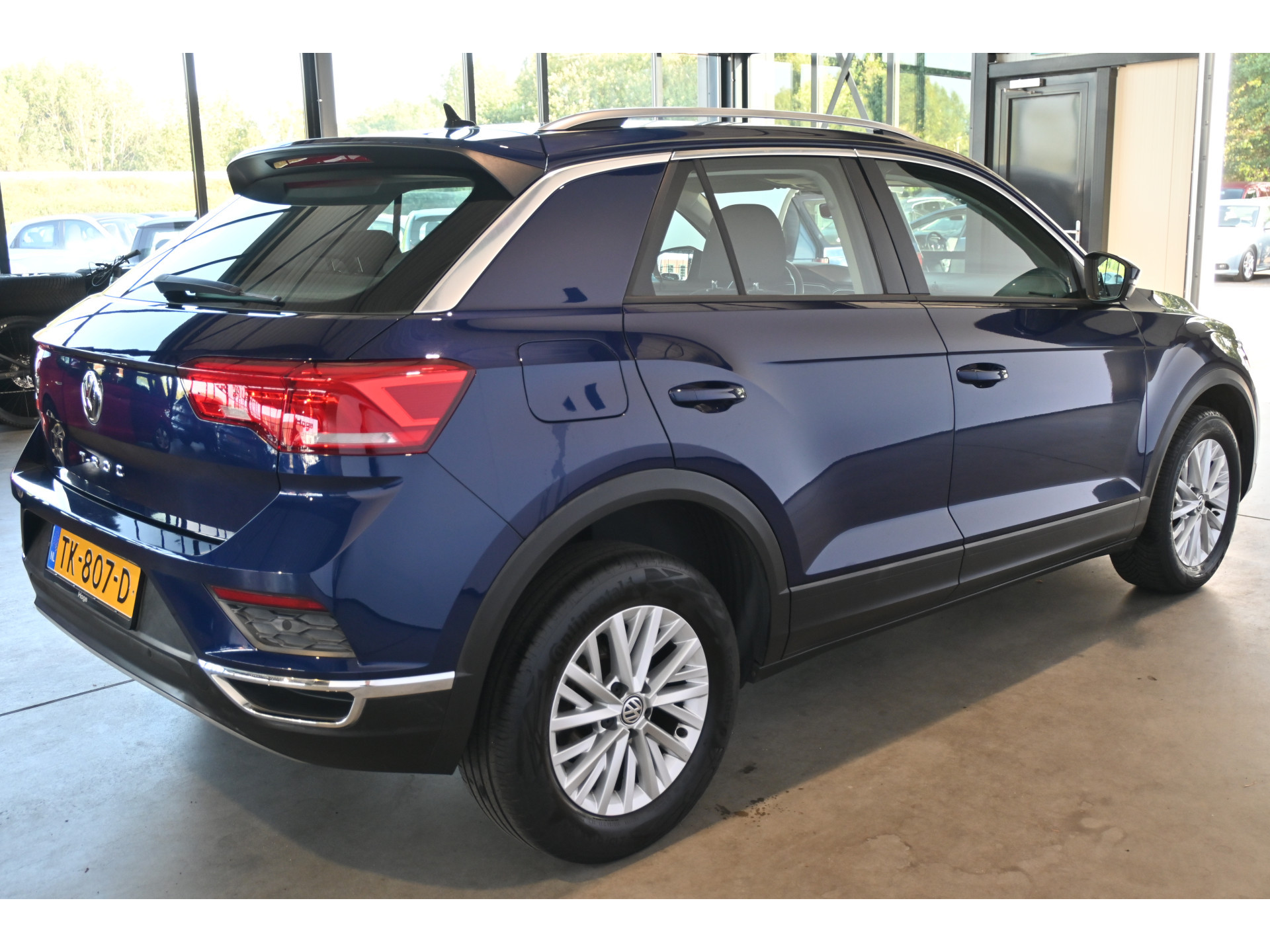 Volkswagen T-Roc 1.0 TSI Style Clima Adaptieve cruise Navigatie PDC Licht metaal Inruil mogelijk