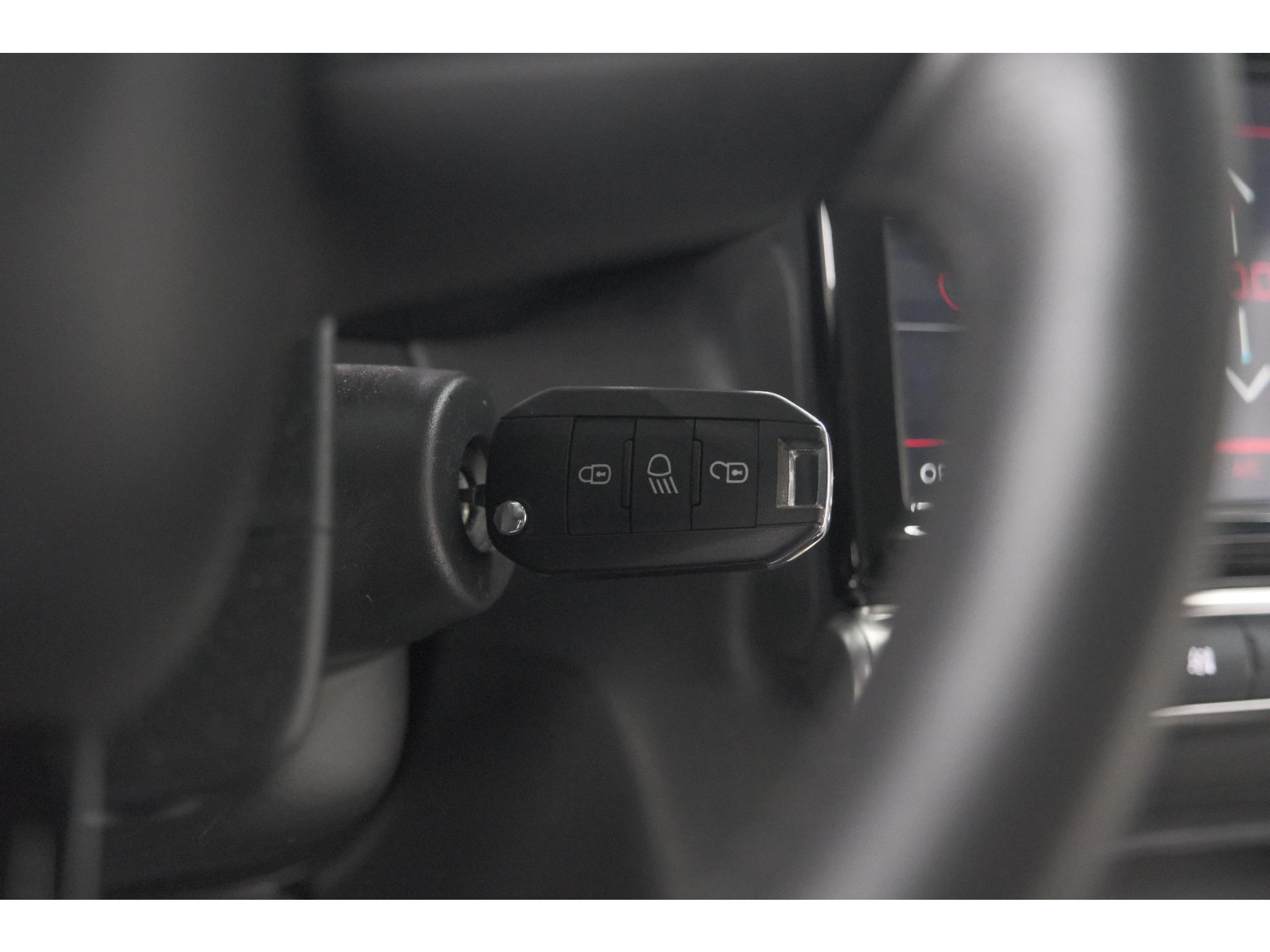 Citroen C3 Aircross PureTech 110 Feel | Parkeersensoren | Navigatie | Apple Carplay