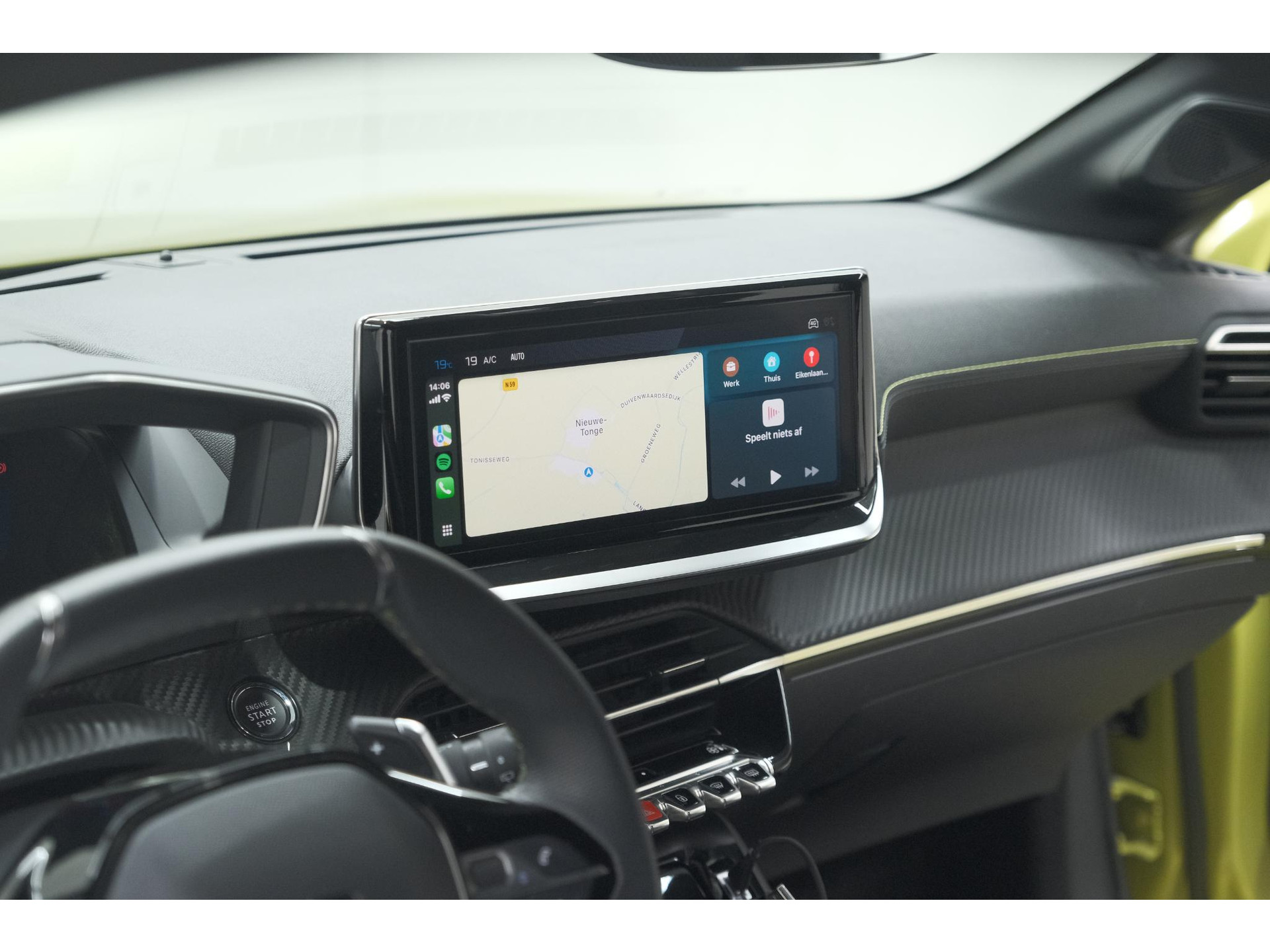 Peugeot 208 Hybrid 136 e-DCS6 GT | Camera | Apple Carplay | Parkeersensoren