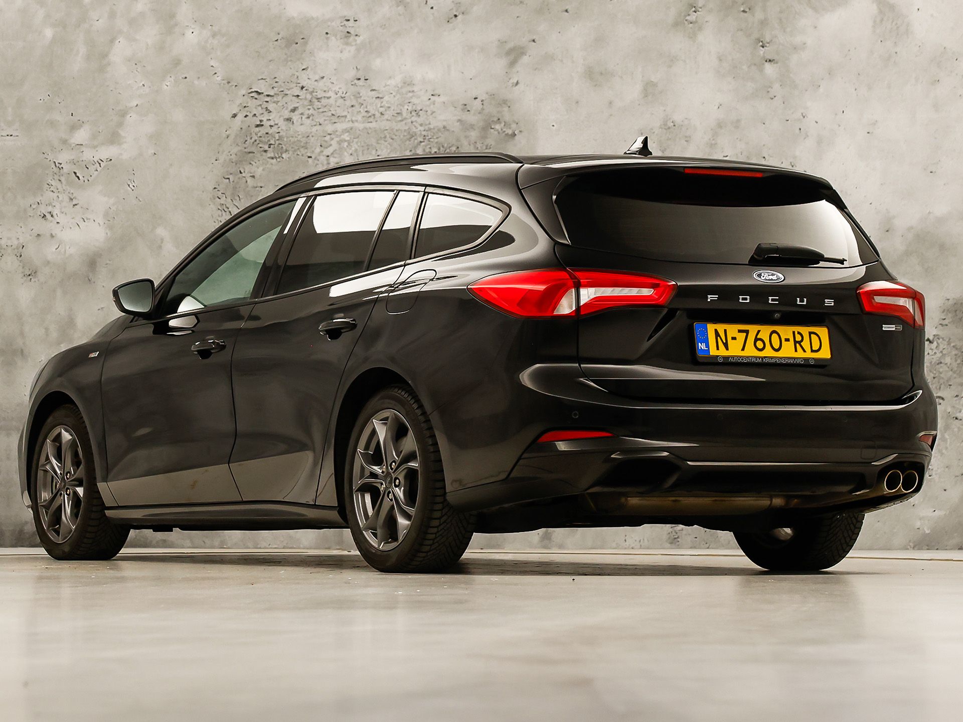 Ford Focus Wagon 1.0 EcoBoost ST Line Sport 125PK (APPLE CARPLAY, GROOT NAVI, STUUR/STOELVERWARMING, GETINT GLAS, CAMERA, ADAPTIVE CRUISE, SPORTSTOELEN, KEYLESS, LANE ASSIST, NIEUWSTAAT)