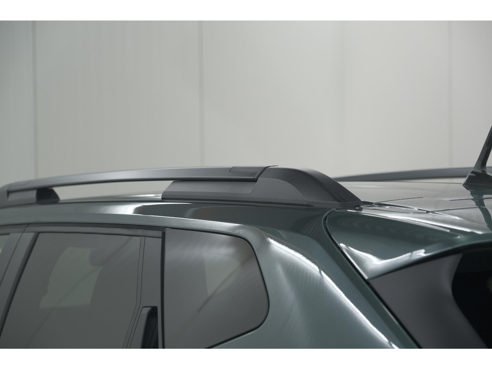 Dacia Duster Mild Hybrid 130 Extreme | Camera | Apple Carplay | Parkeersensoren | Stuurwielverwarming