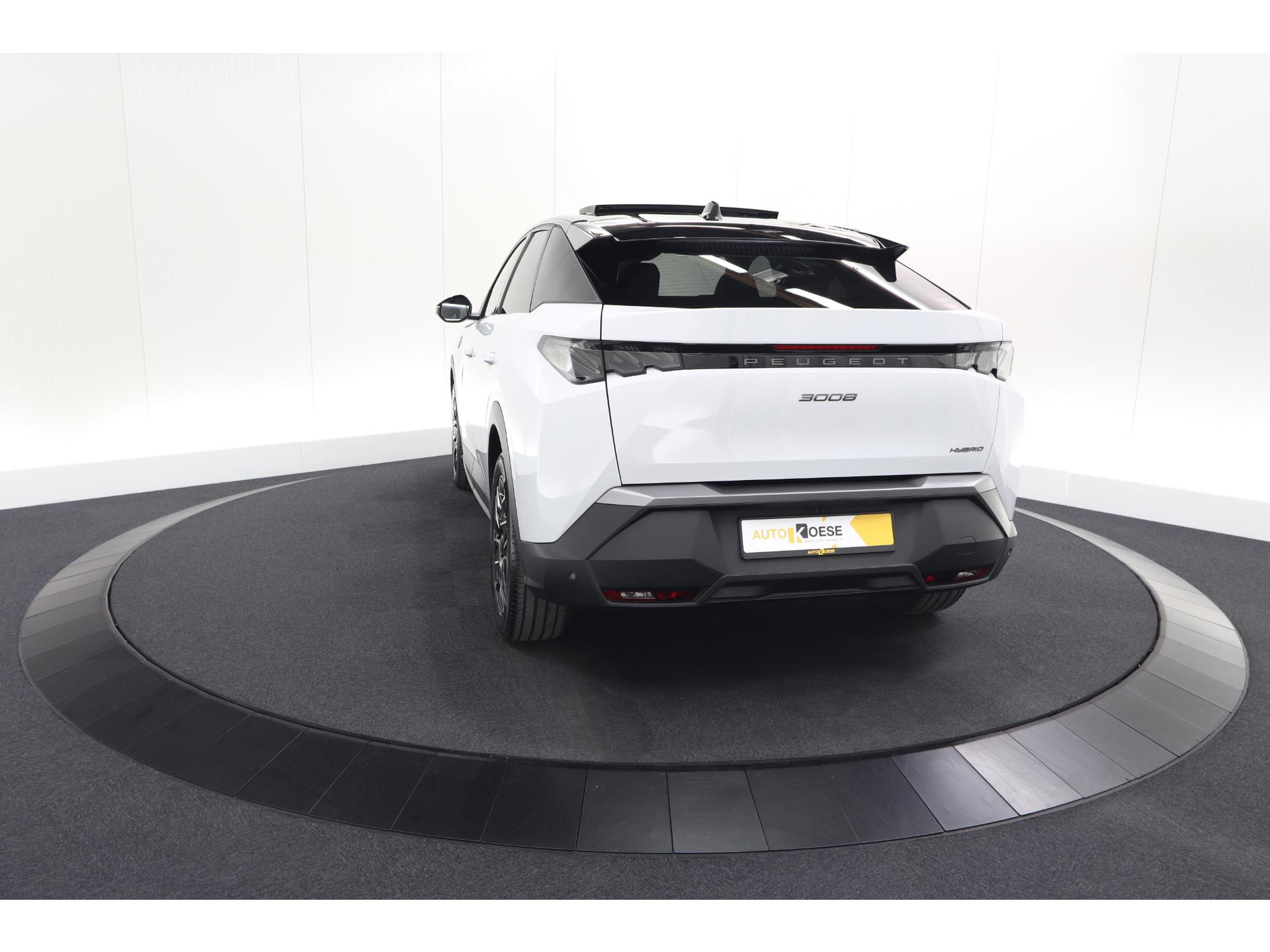 Peugeot 3008 1.2 Hybrid 136 GT | Panoramadak | FOCAL Audio | Alcantara Executive Pakket | 360 Camera | Adaptieve Cruise Control