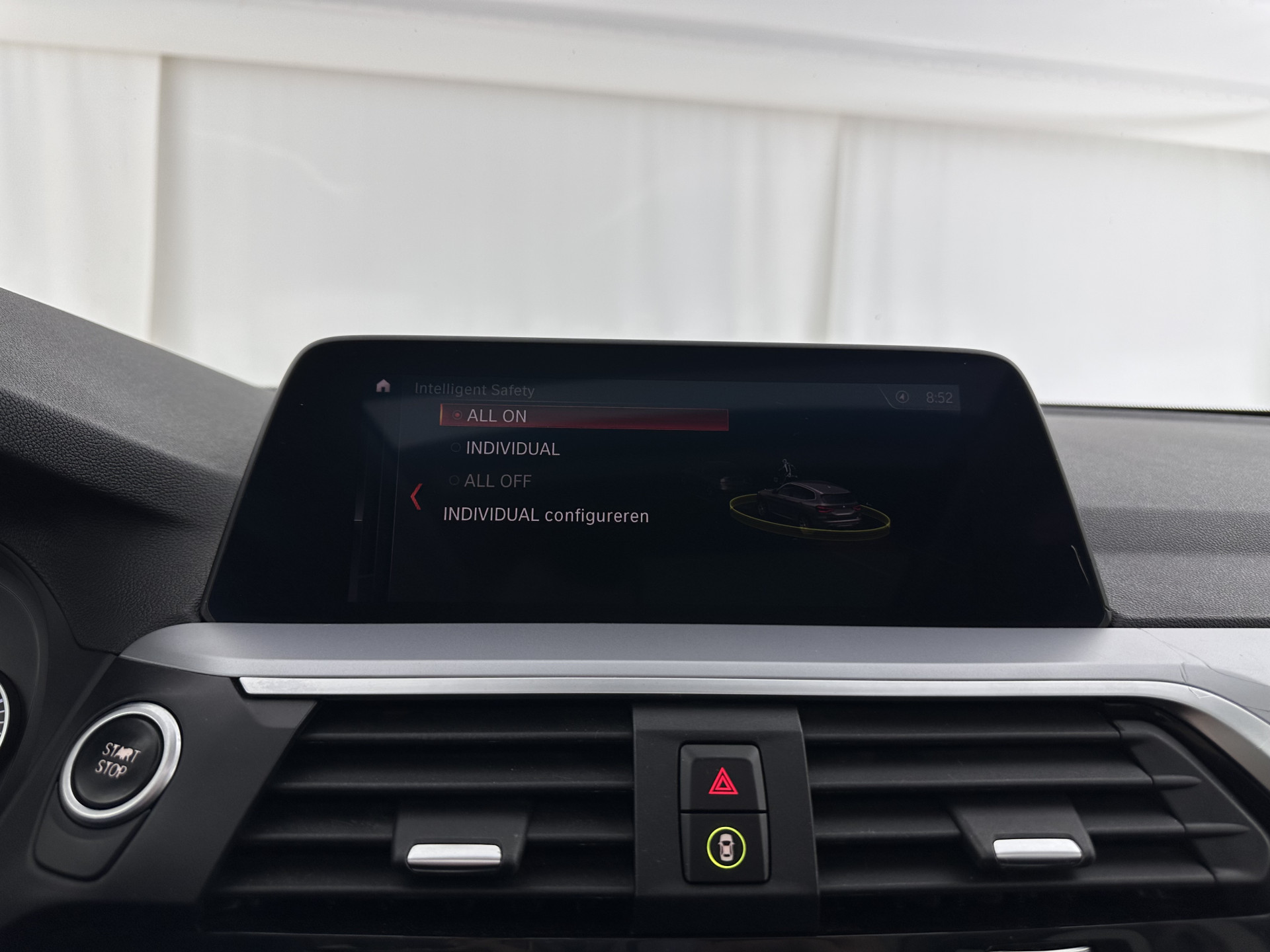 BMW X3 xDrive30e [Plug-In] (INCL-BTW) *PANO | FULL-LED | COMFORTSEATS | PRIVACYGLASS | ECC | PDC | CRUISE | TOWBAR | 18''ALU*