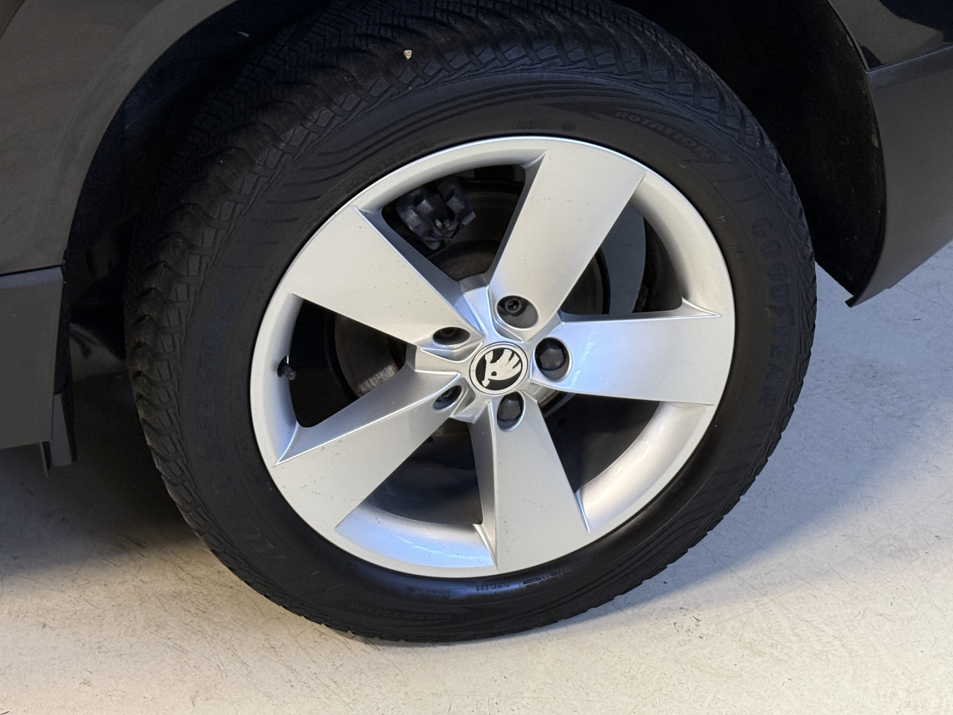 ŠKODA Karoq 1.0 TSI Style | Keyless | Apple carplay | Stoelverwarming