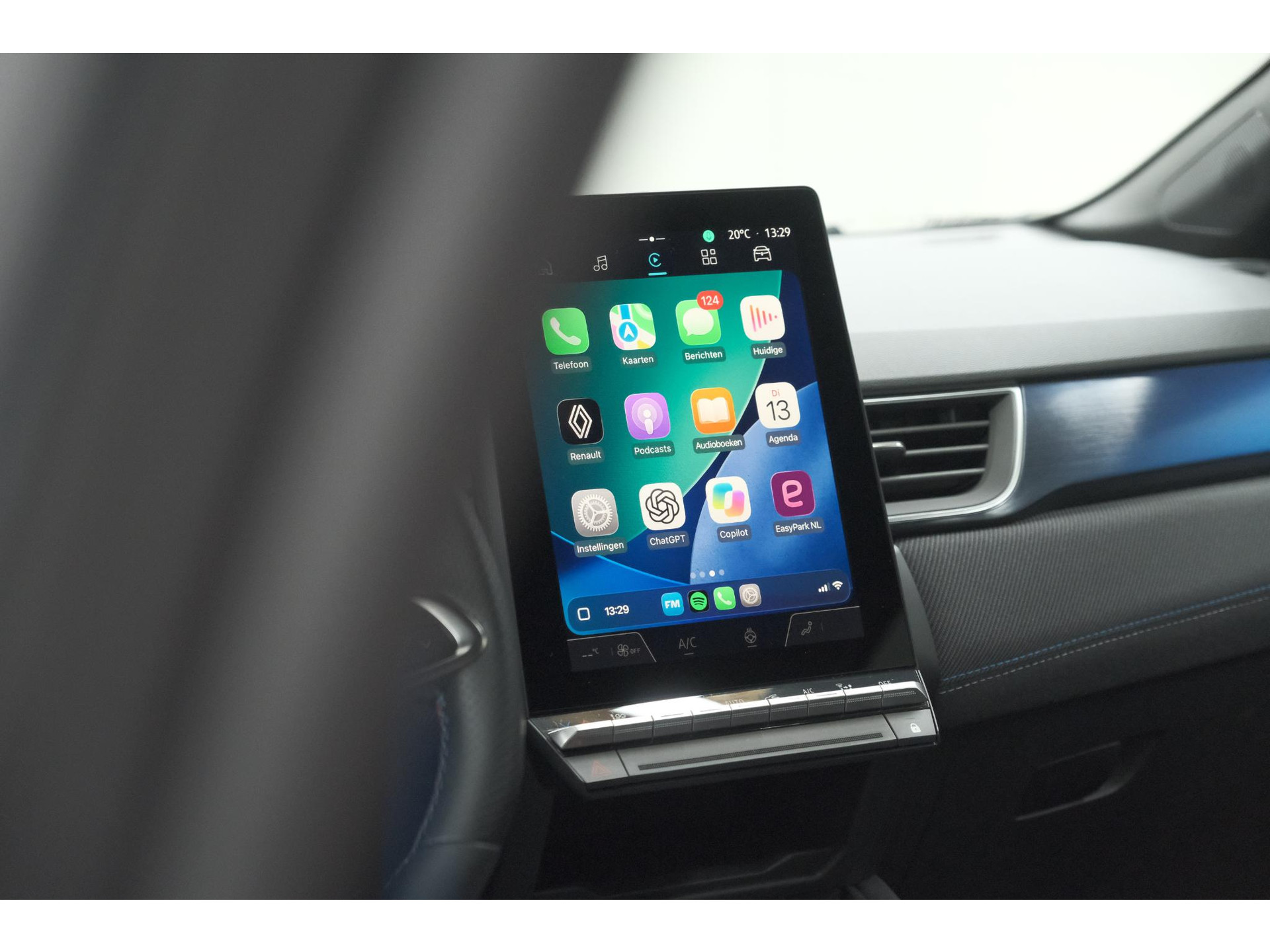 Renault Captur 1.8 E-Tech full hybrid 160 esprit Alpine | 360 Camera | Adaptieve Cruise Control | Dodehoekdetectie | Stuurwielverwarming