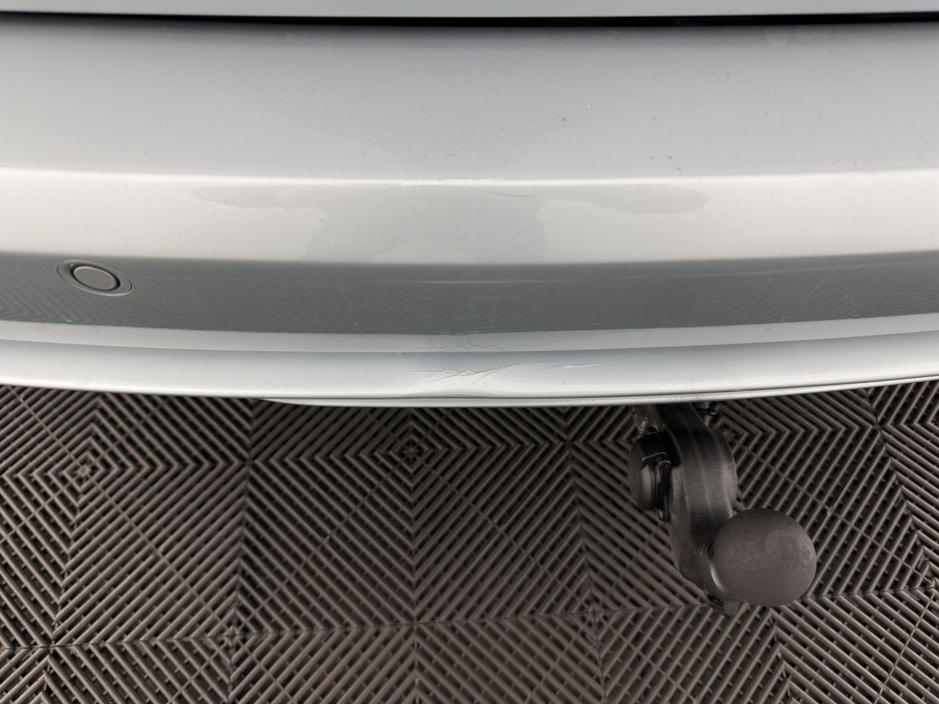 BMW X5 M Aut. *PANO | HEAD-UP | LEATHER | FULL-LED | NAVI-FULLMAP | MEMORY-PACK | HARMAN/KARDON-AUDIO | KEYLESS | CAMERA | HEATED-COMFORTSEATS | SHIFTPADDLES | TOWBAR | 20''ALU*