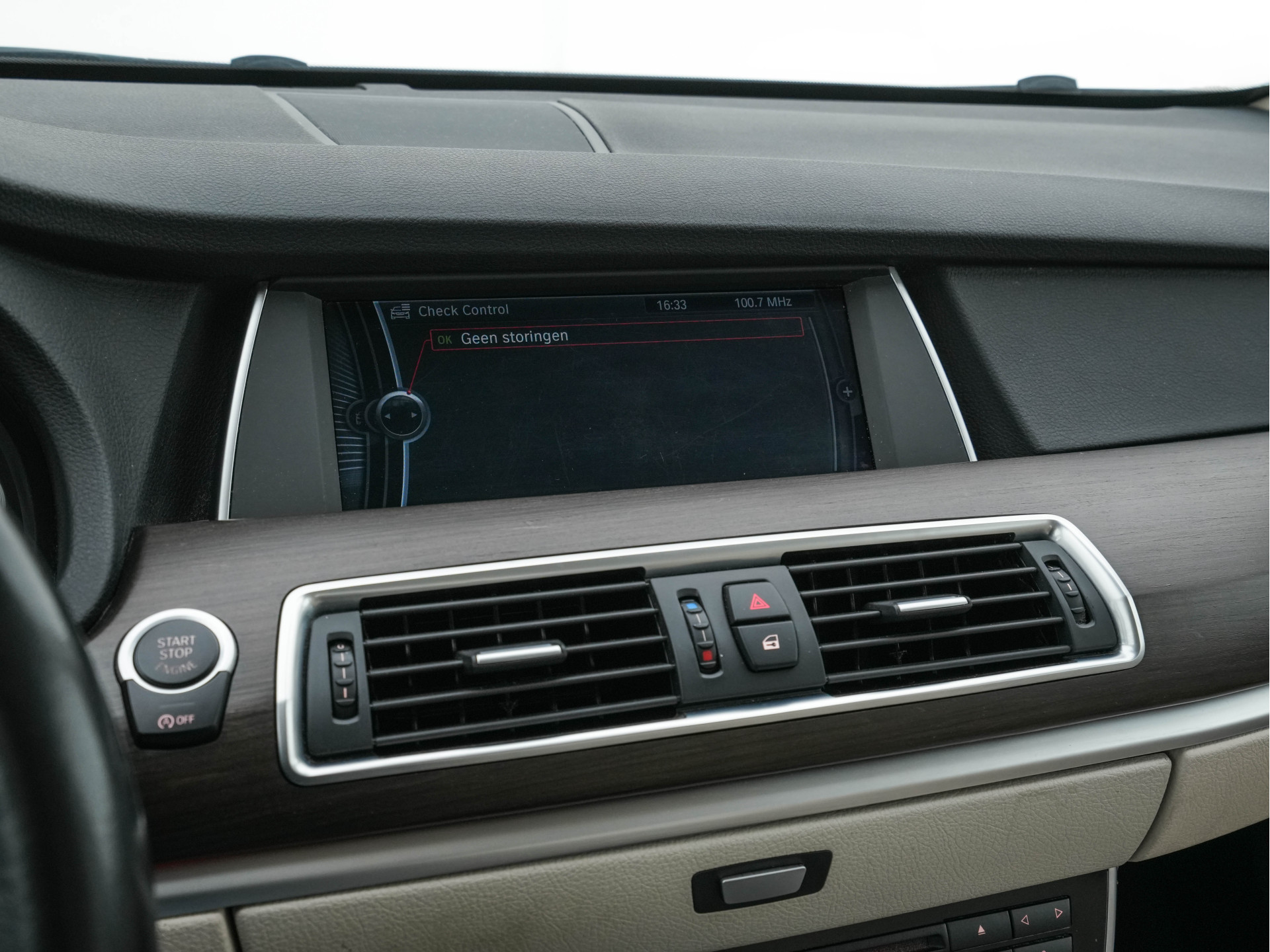 BMW 5-serie Gran Turismo 520d High Executive Aut. *HEAD-UP | ADAPTIVE-CRUISE | LUXURY-LEATHER | XENON | MEMORY-PACK | TOP-VIEW | HIFI-SOUND | NAVI-FULLMAP | ECC | PDC*