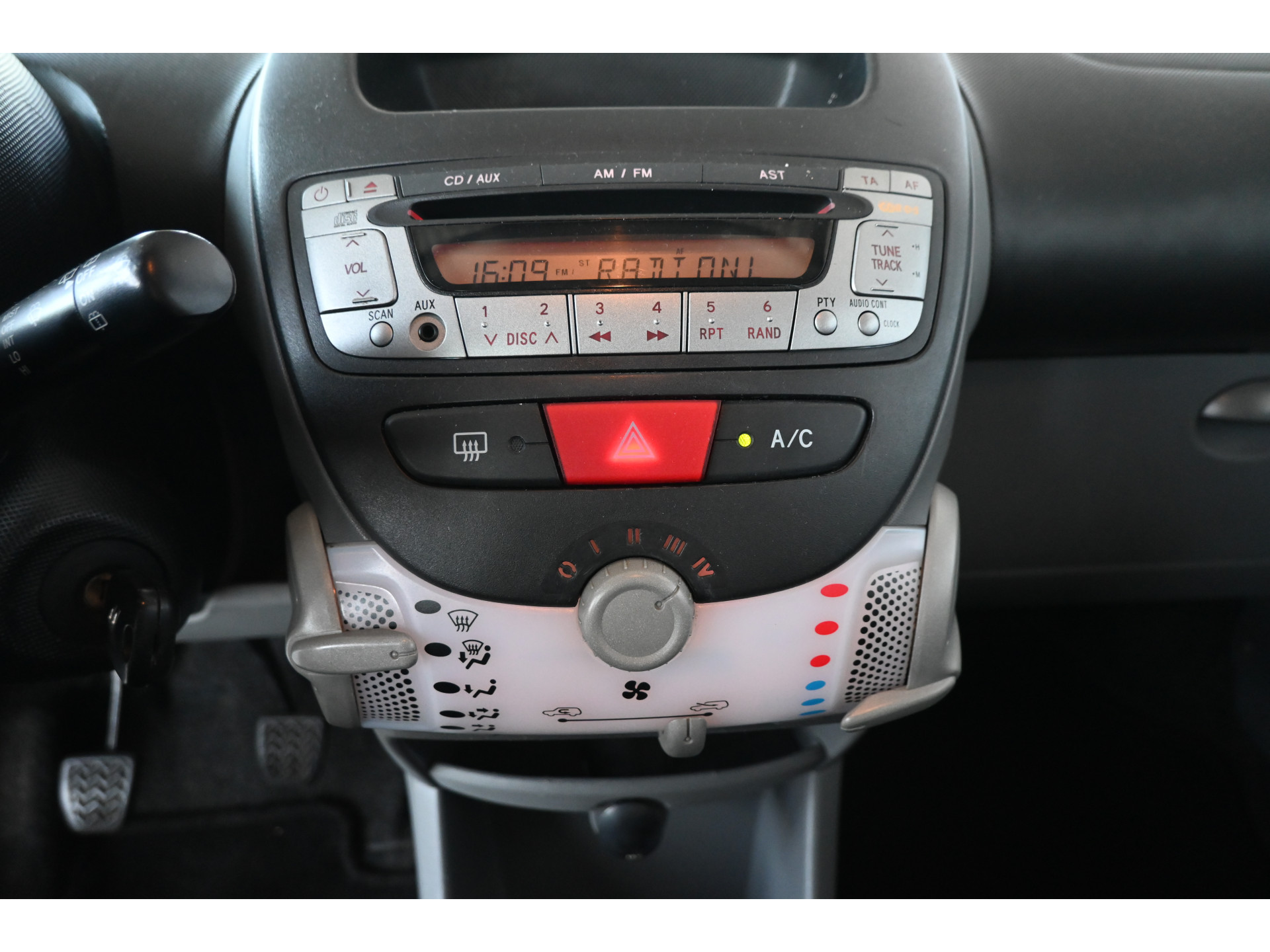 Citroën C1 1.0-12V Ambiance 5u-DRS Airco Elektrisch Pakket! Lichtmetaal All in Prijs! Inruil Mogelijk!