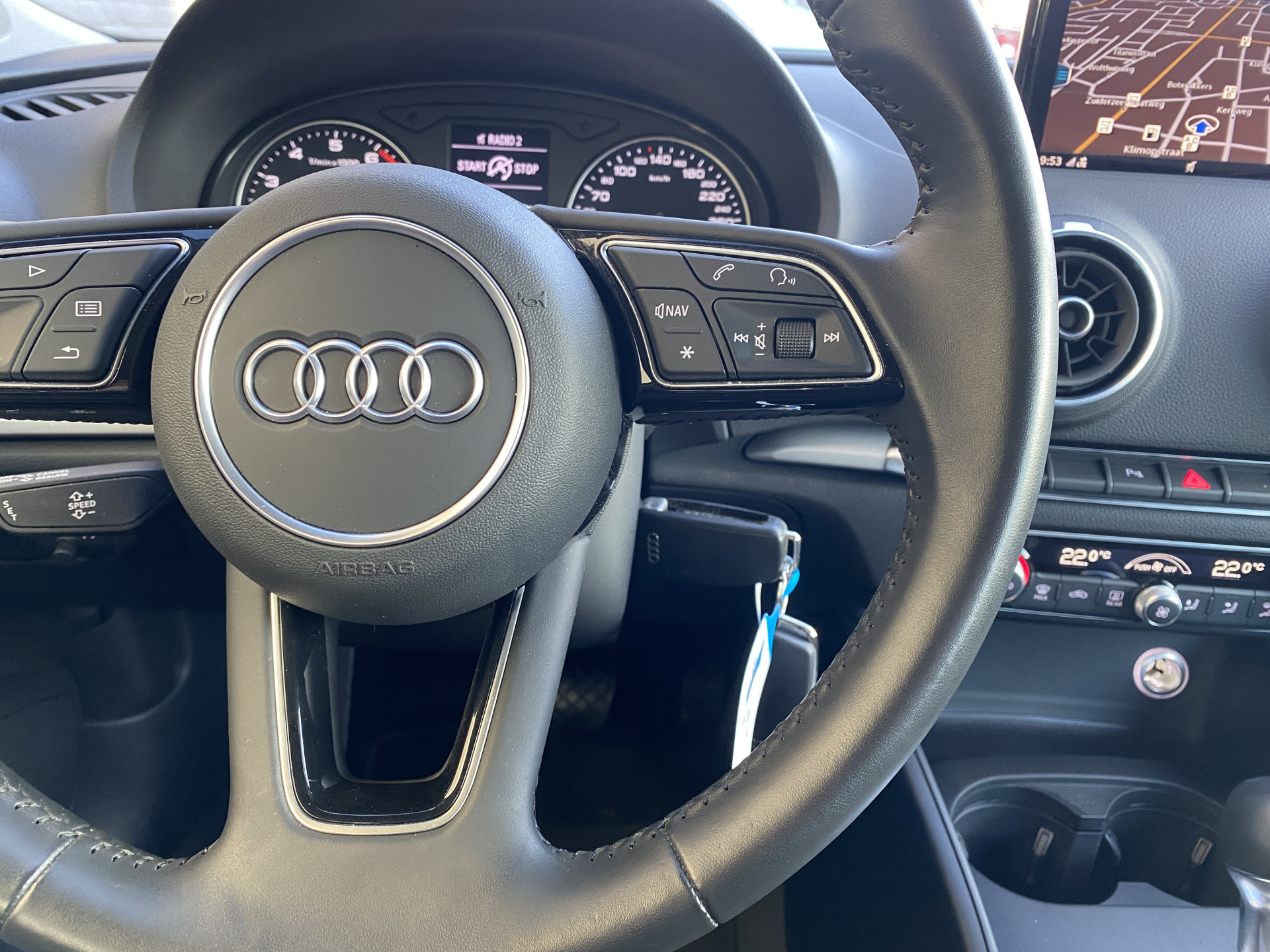 Audi A3 Sportback 30 TFSI 116 pk Design Pro Line Plus AUT. | navigatie | 18 inch sportvelgen | climate control | bluetooth