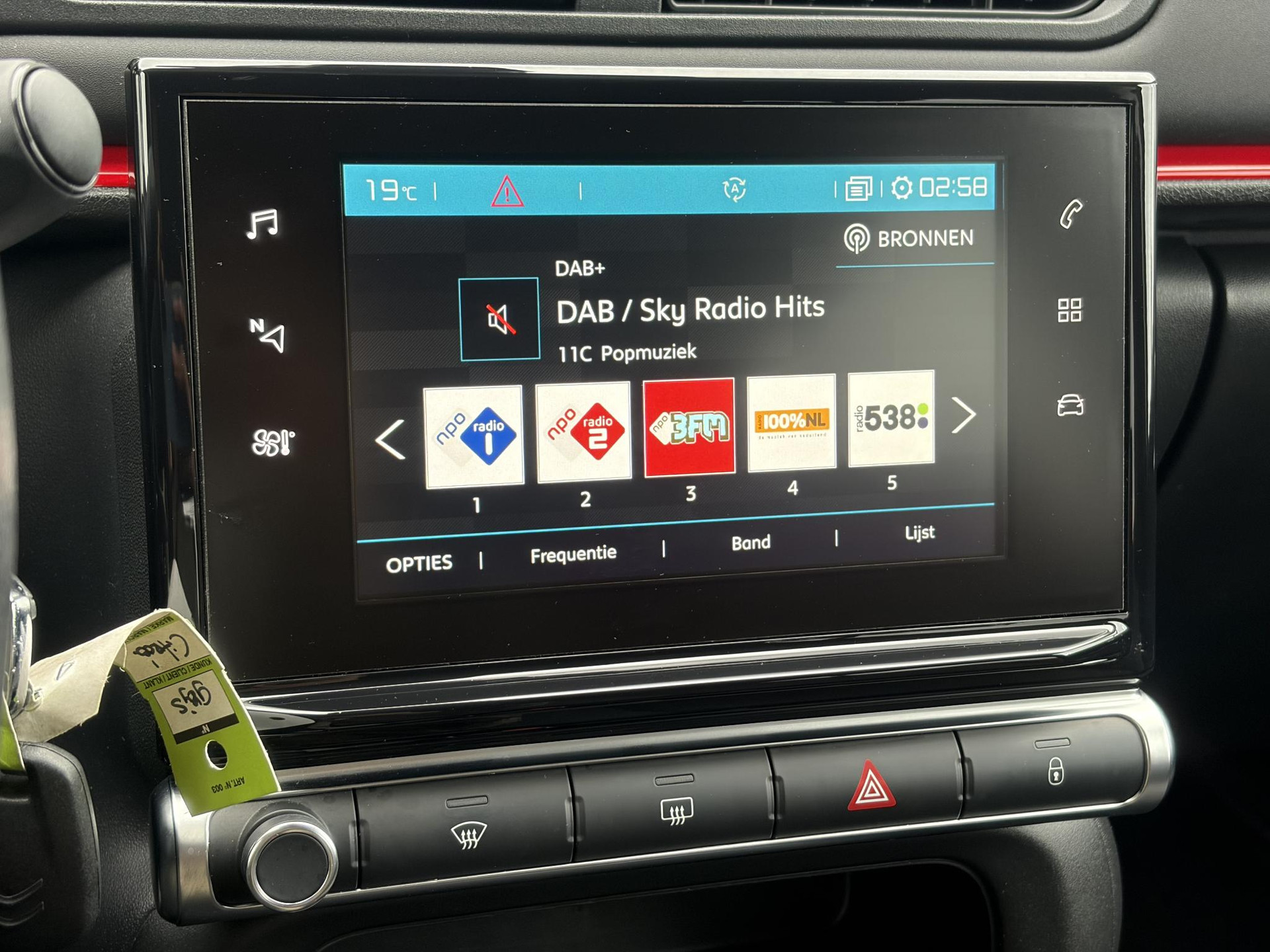 Citroen C3 1.2 PureTech S&S Shine D-riem vv in 08-2026 l 1e Eigenaar l Camera l Carplay l Navi l 110pk l Dealer Onderhouden l Clima l Cruise l 6 Bak l Pdc l Lm velgen l N.A.P l Apk tot 02-2027