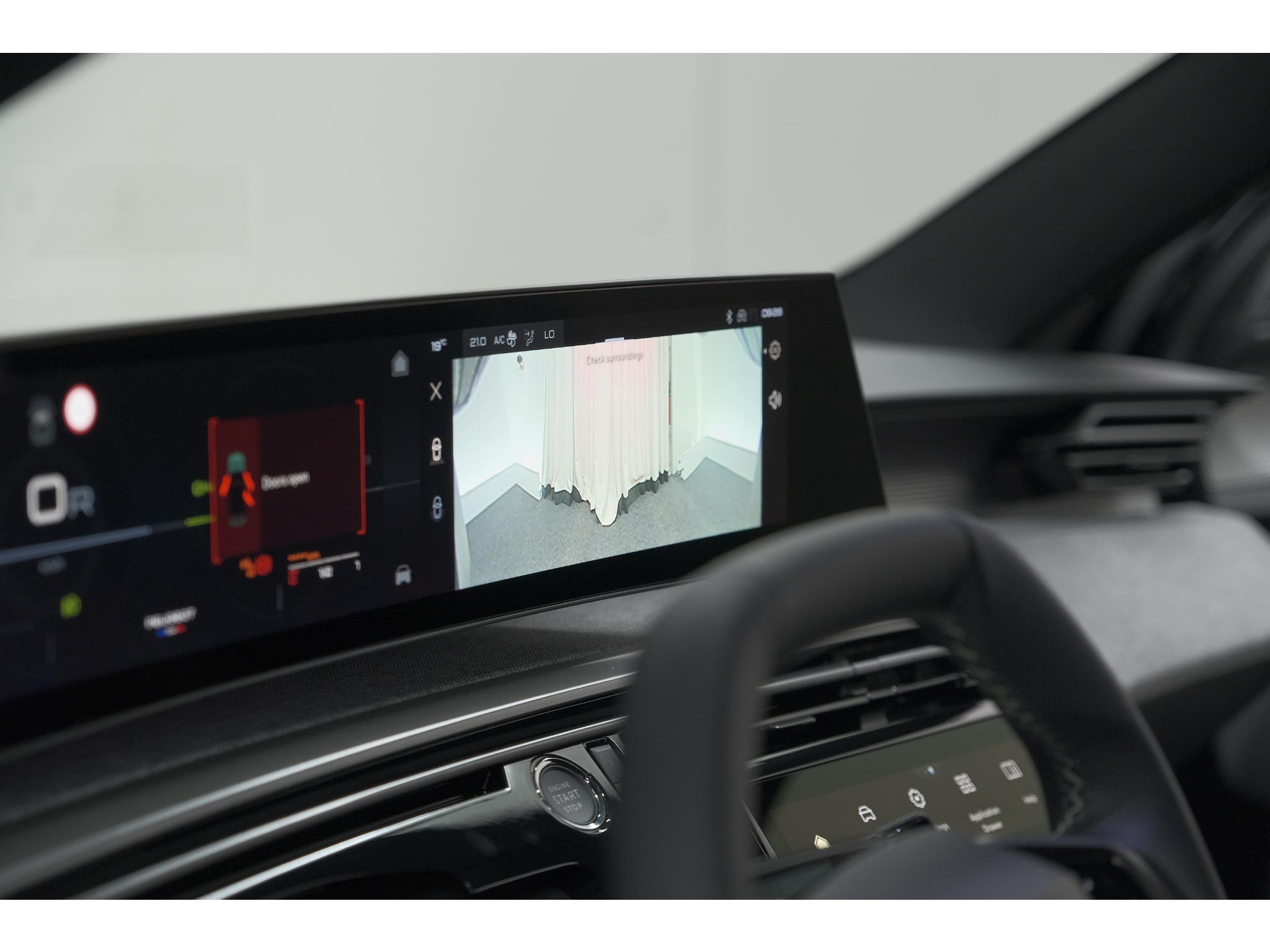 Peugeot 3008 Hybrid 145 e-DCS6 GT | Elektrische Kofferklep | Camera | Adaptieve Cruise Control | Apple CarPlay