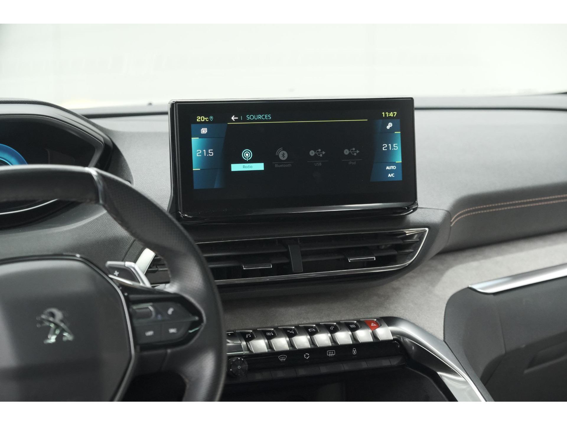 Peugeot 3008 HYbrid4 300 GT | Elektrisch Panoramadak | Dodehoekdetectie | Camera | Navigatie