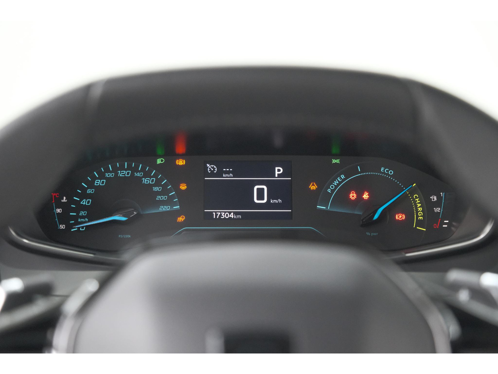 Peugeot 2008 Hybrid 136 e-DCS6 Style | Apple Carplay | Parkeersensoren | Climate control