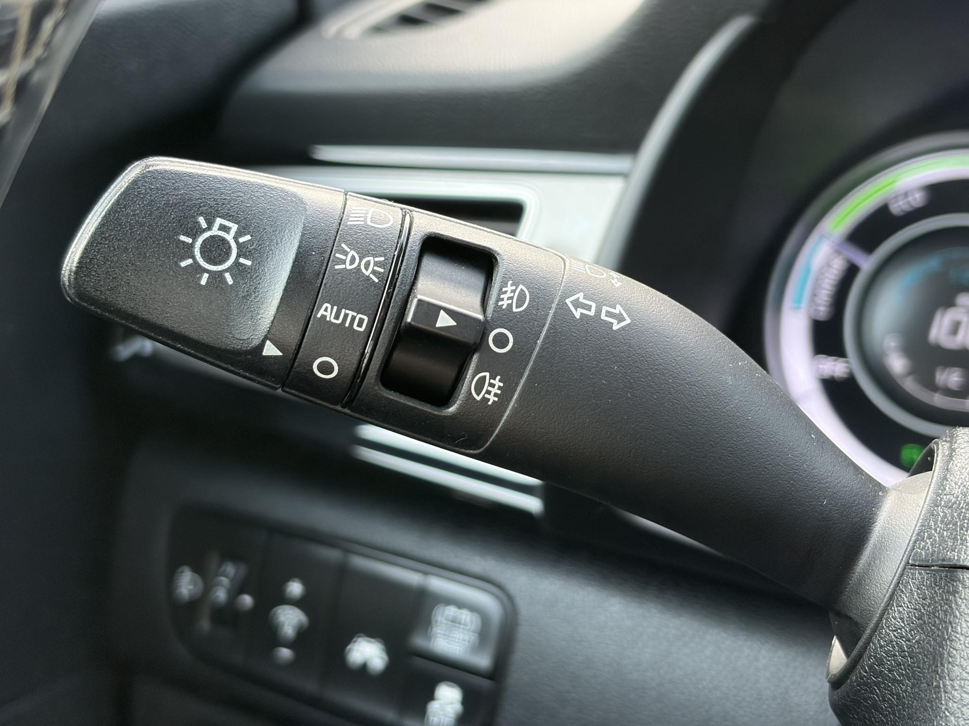 Kia Niro 1.6 GDi Hybrid DynamicLine SOH %100,Carplay,142pk,Camera,Navi,Clima,Cruise,Pdc,Rijstrooksensor,Halfleder,N.A.P,Apk tot 11-2026