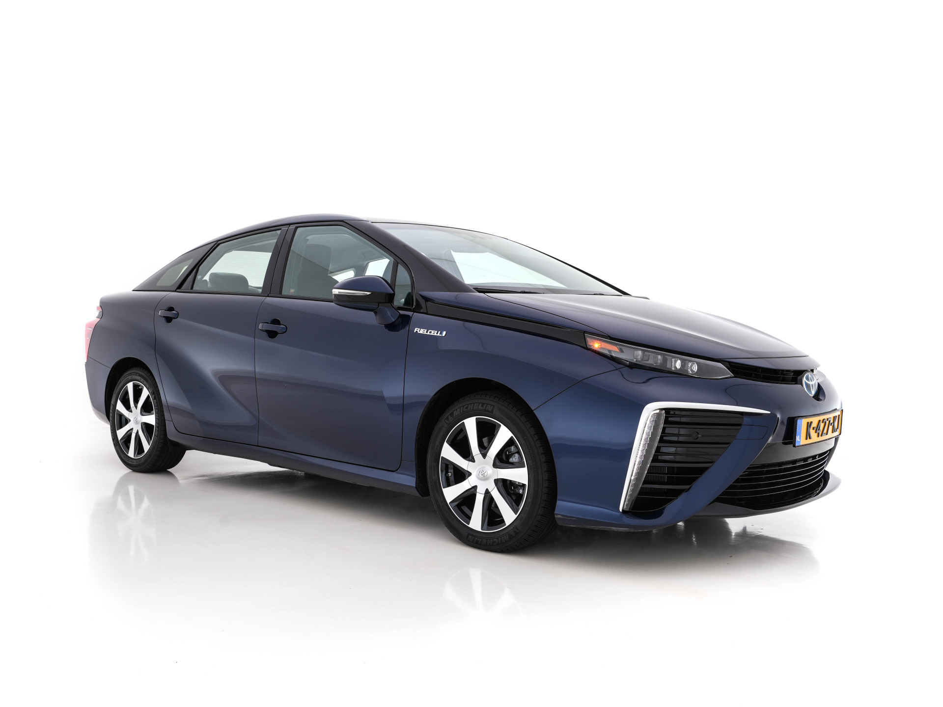 Toyota Mirai FCV Executive [ HYDROGEN ] Aut. *LEATHER | FULL-LED | JBL-SOUNDSYSTEM | CAMERA | KEYLESS | MEMORY-PACK | ADAPTIVE-CRUISE | BLIND-SPOT |  DAB | NAVI-FULLMAP | KEYLESS | DIGI-COCKPIT | COMFORTSEATS | LANE-ASSIST |