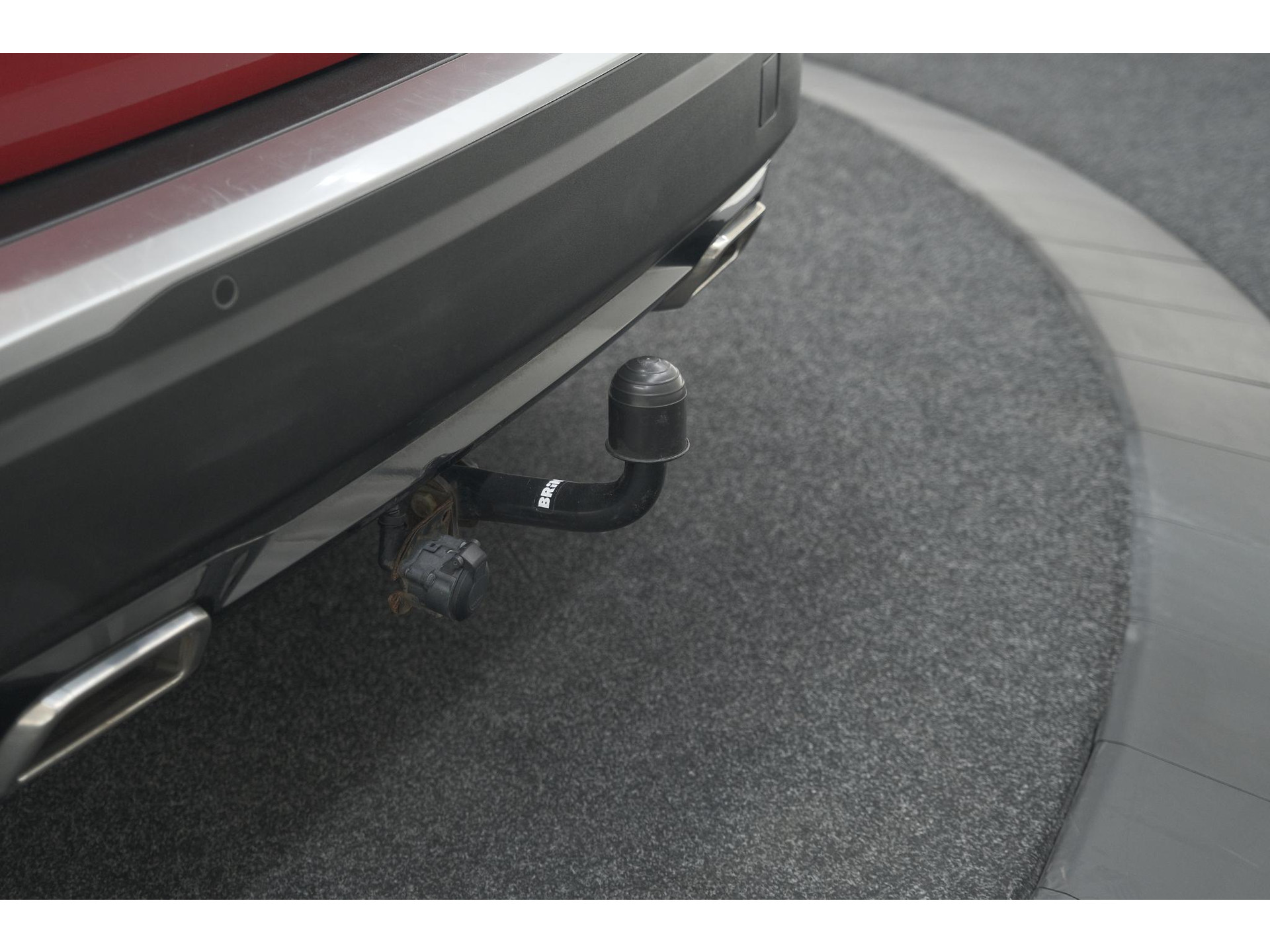 Peugeot 2008 PureTech 130 GT-Line | Trekhaak | Camera | Apple Carplay | Parkeersensoren