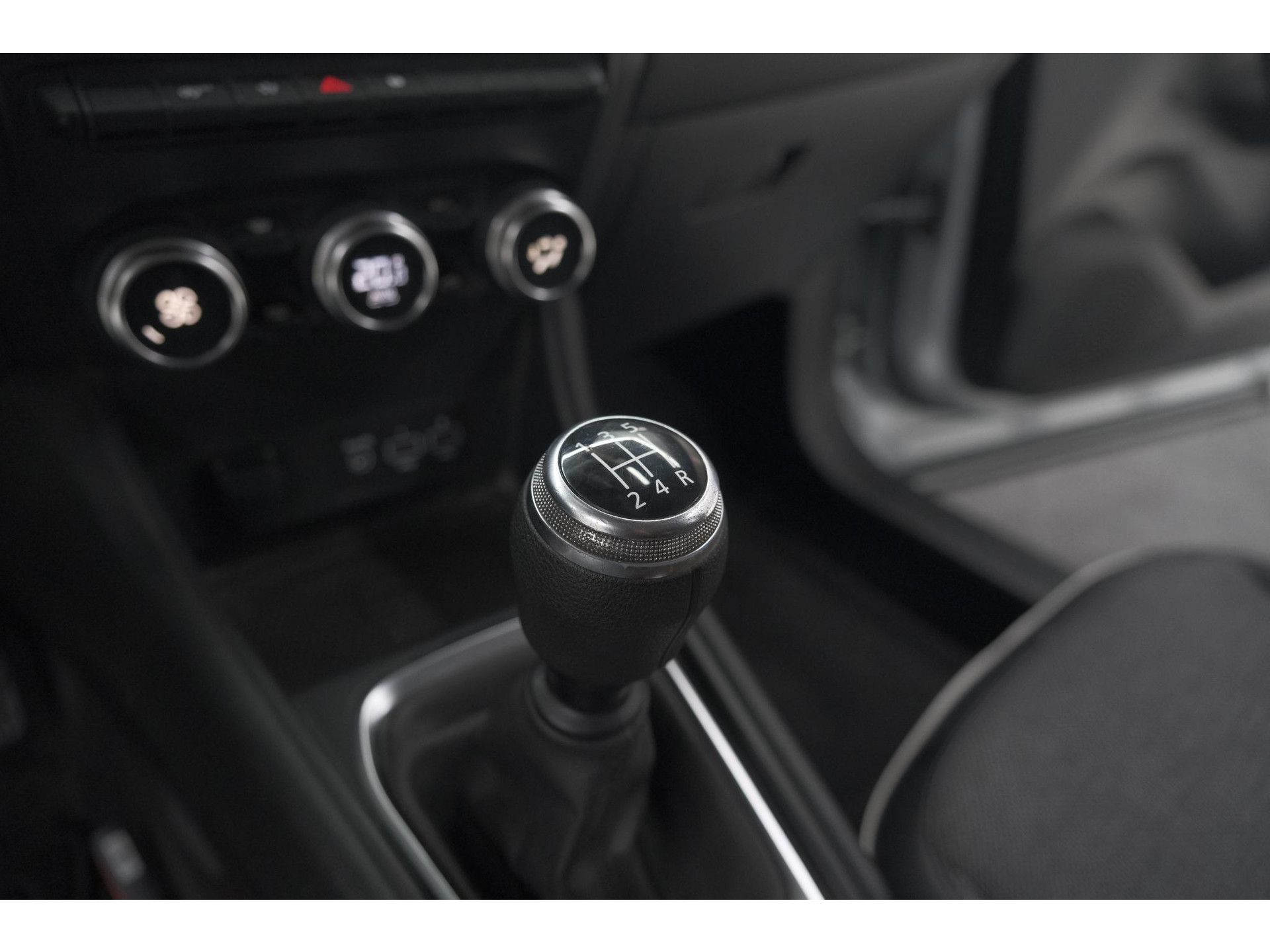 Renault Captur TCe 100 Intens | Camera | Navigatie | Parkeersensoren