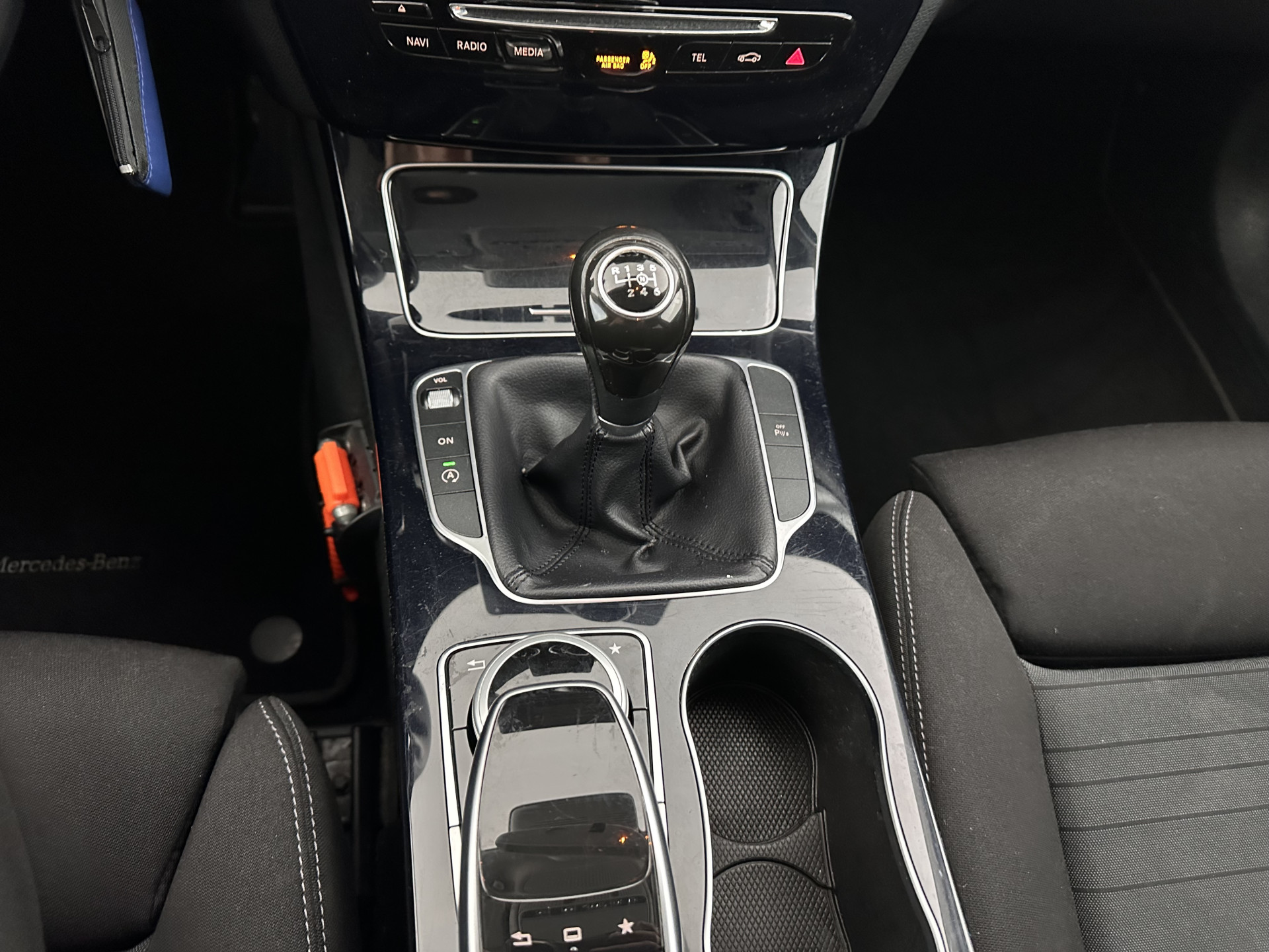 Mercedes-Benz C-klasse Estate 220 CDI Lease Edition *FULL-LED | NAVI-FULLMAP | COMFORTSEATS | ECC | PDC | CRUISE | PRIVACY-GLASS | TOWBAR | 17''ALU*