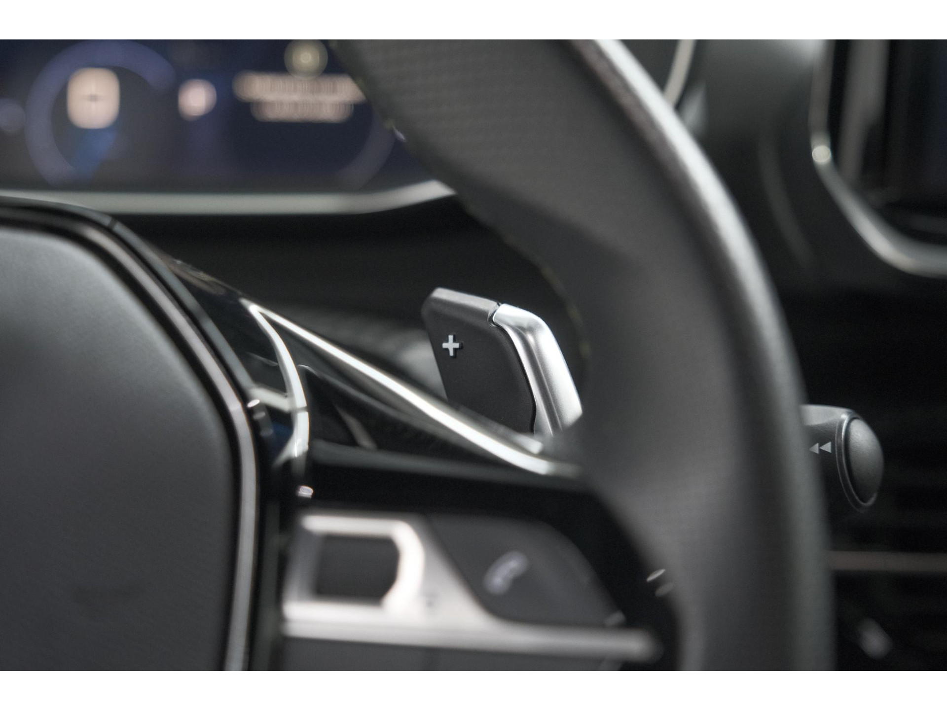 Peugeot 208 1.2 Hybrid 145 e-DCS6 GT | Alcantara Pakket | Camera | Apple Carplay | Stoelverwarming