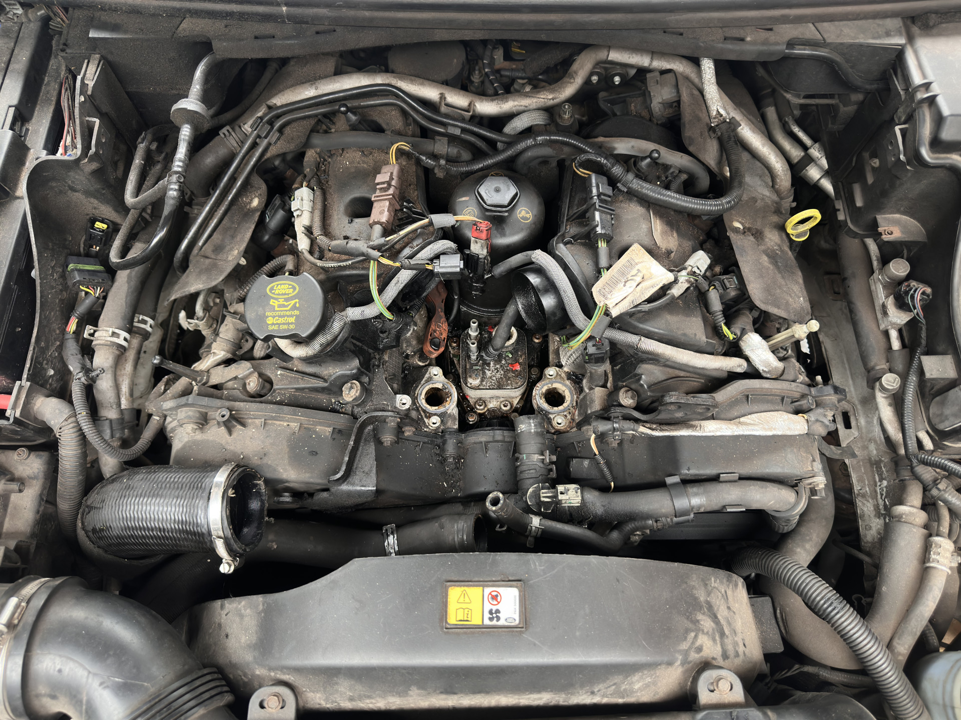 Land Rover DISCOVERY 3 *MOTOR-DEFECT* Aut. *PANO | FULL-LEATHER | XENON | HARMAN/KARDON | MEMORY-PACK | AIR-SUPENSION | NAVI-FULLMAP | 19''ALU | ECC | PDC | CRUISE | TOWBAR*