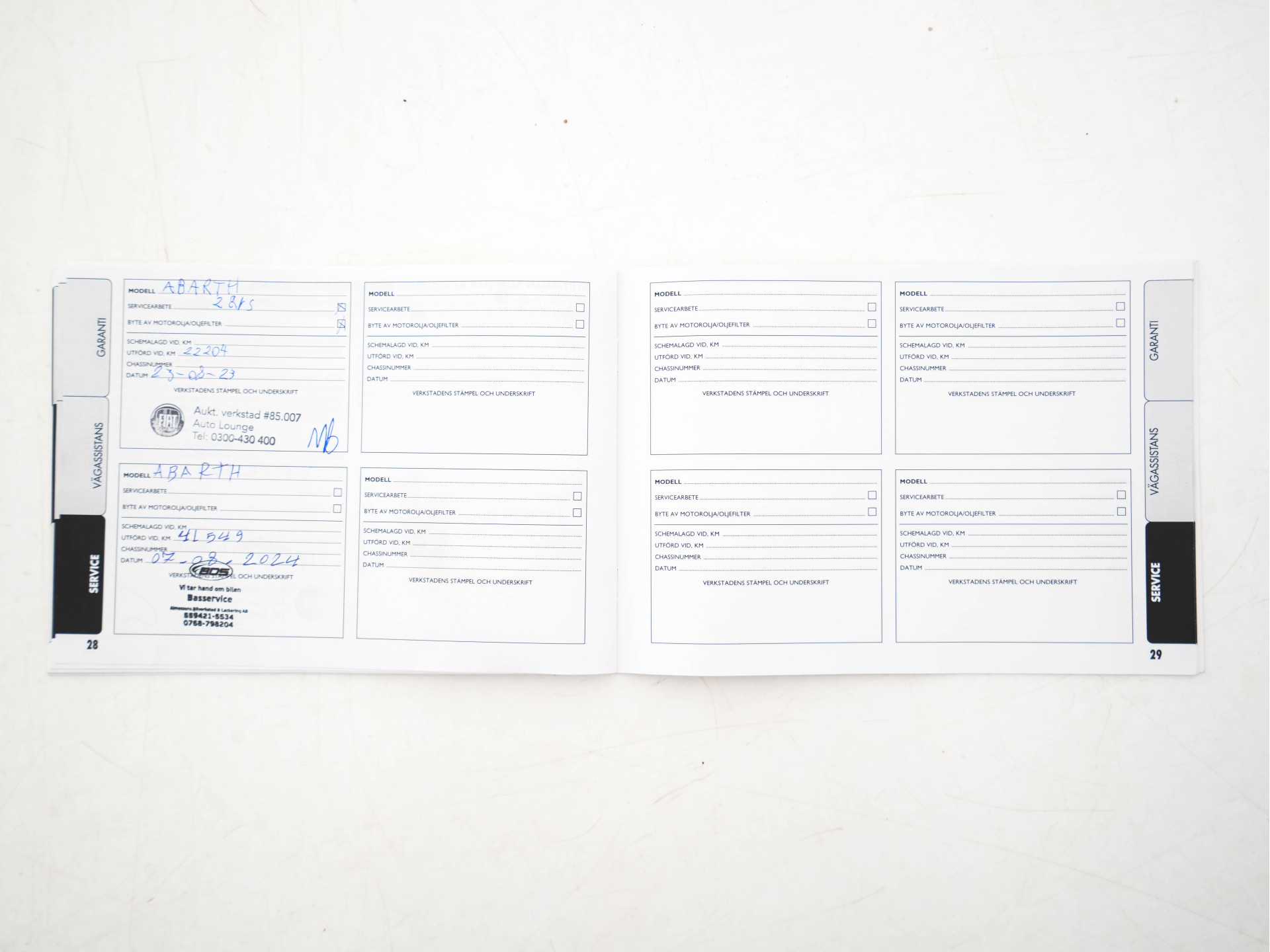 Abarth 500 C 1.4 T-Jet 595 Yamaha Factory Racing Edition Monster [ 1 of 2000 ] (INCL-BTW ) *! POCKET-ROCKET ! | NAVI-FULLMAP | XENON | CARPLAY | SPORT-EXHAUST | DAB | SPORT-SEATS | 17"ALU*