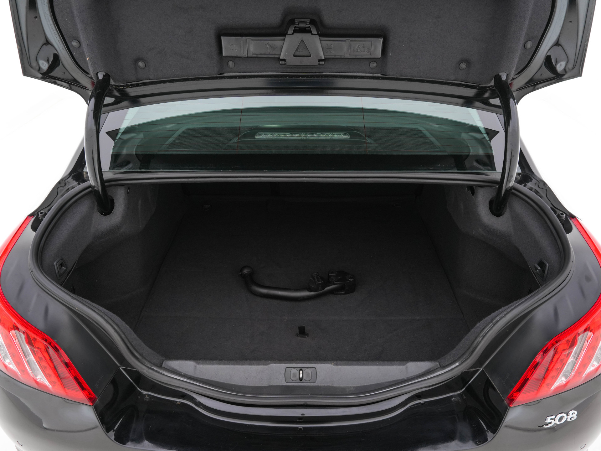 Peugeot 508 2.0 BlueHDi Blue Lease Executive (INCL-BTW) *NAVI-FULLMAP | ECC | PDC | CRUISE | COMFORT-SEATS | TOWBAR | 16"ALU*