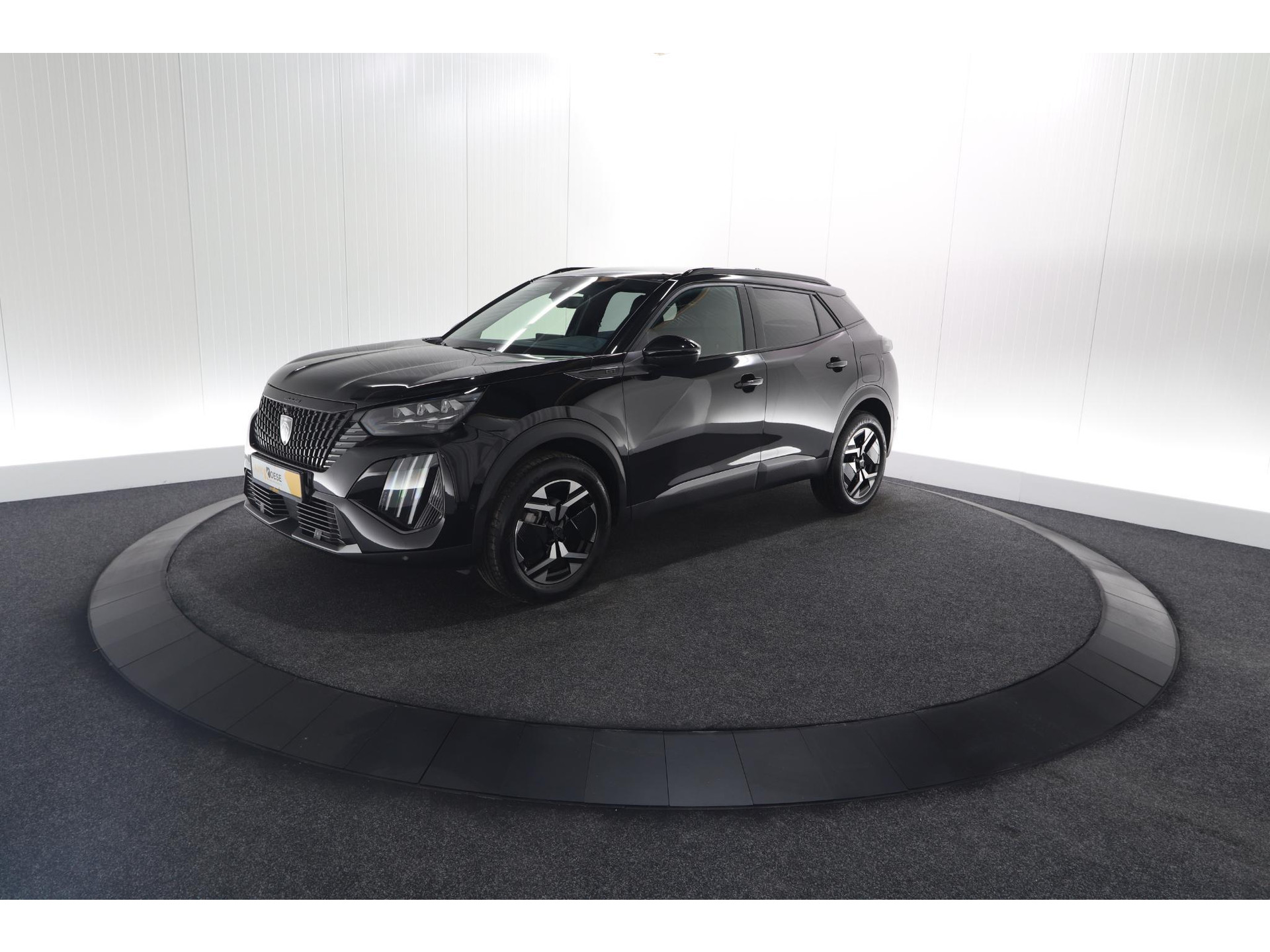 Peugeot 2008 PureTech 130 EAT8 GT | 360 Camera | Adaptieve Cruise Control | Dodehoekdetectie | Apple Carplay