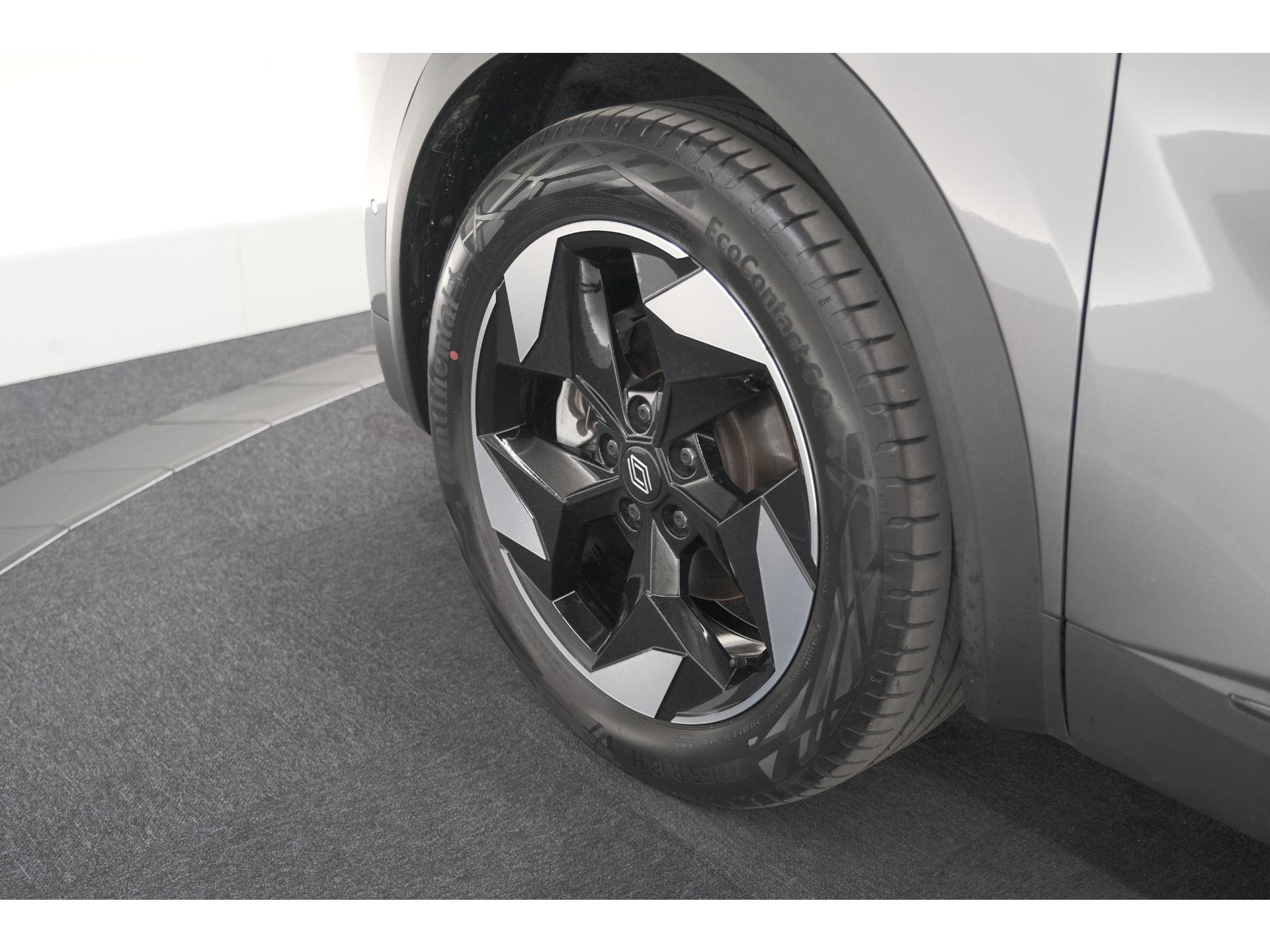 Renault Captur 1.6 E-Tech full hybrid 145 techno | Camera | Navigatie | Apple Carplay | Parkeersensoren