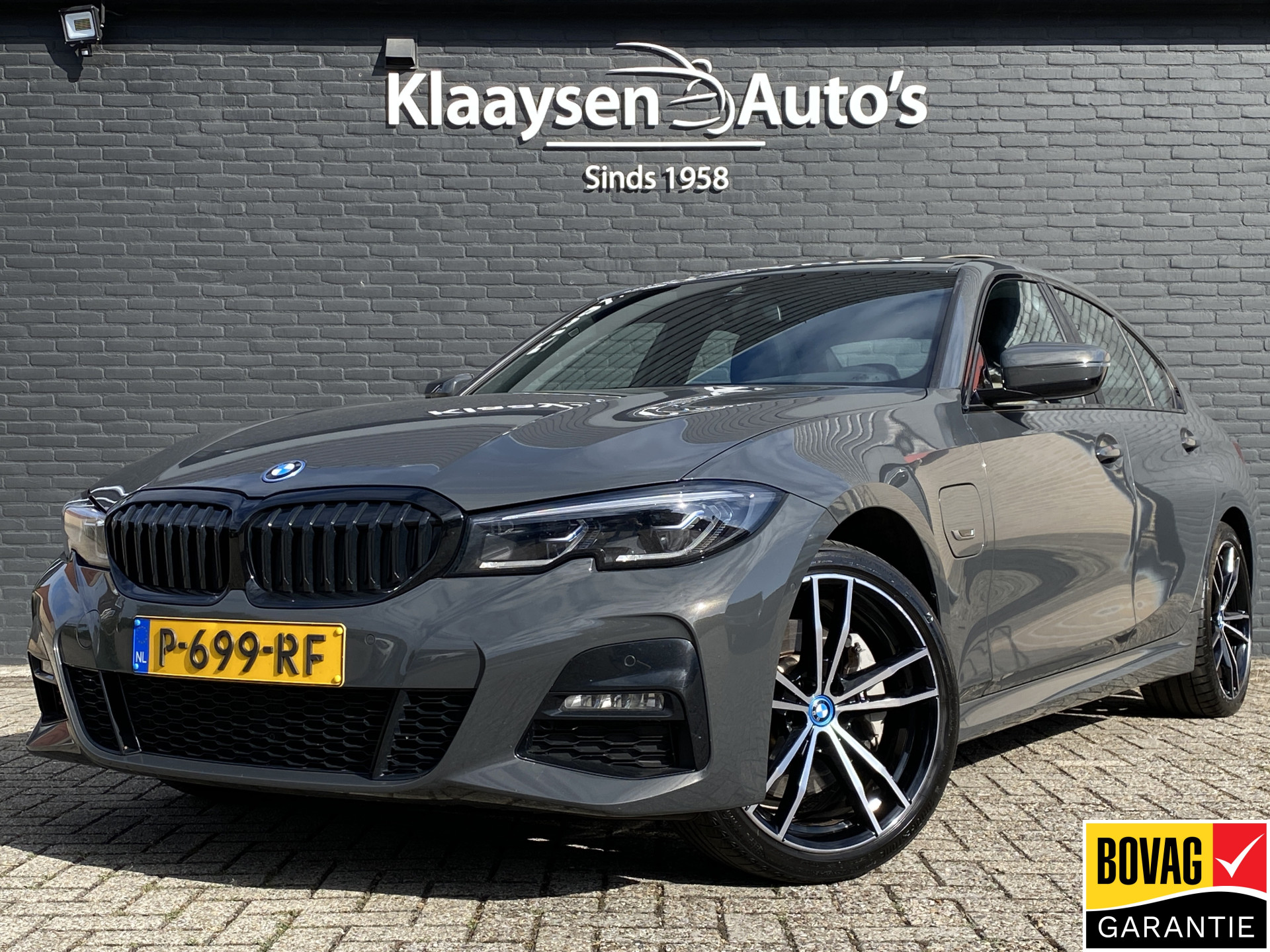 BMW 3-serie 330e High Executive M-Sport | 1e eigenaar | dealer onderh. | schuifdak | leder sportstoelen | camera | BTW auto