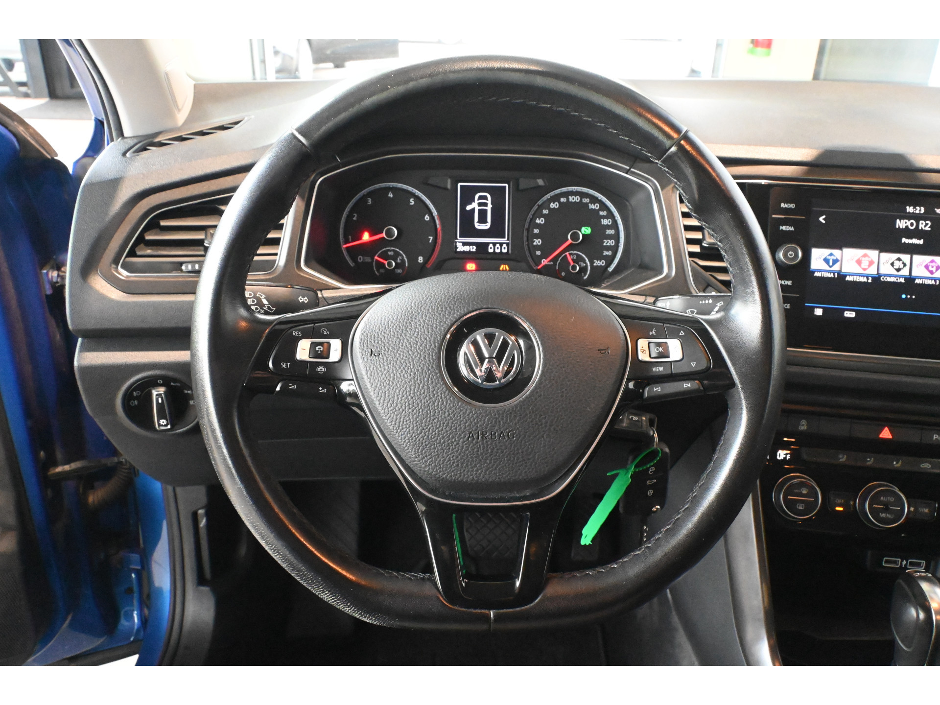Volkswagen T-Roc 1.5 TSI Style Automaat Clima Carplay Cruise Control Trekhaak Rijklaarprijs! Inruil Mogelijk!