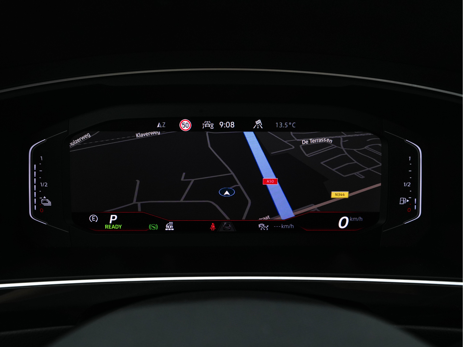 Volkswagen Tiguan 1.4 TSI R-Line Business+ (Plug-in) (INCL-BTW) Aut. *PANO | FULL-LED | ADAPTIVE-CRUISE | DIGI-COCKPIT | HEATED-COMFORTSEATS | NAV-FULLMAP | DAB+ | TOWBAR | PRIVACY-GLASS | ECC | PDC | 19''ALU